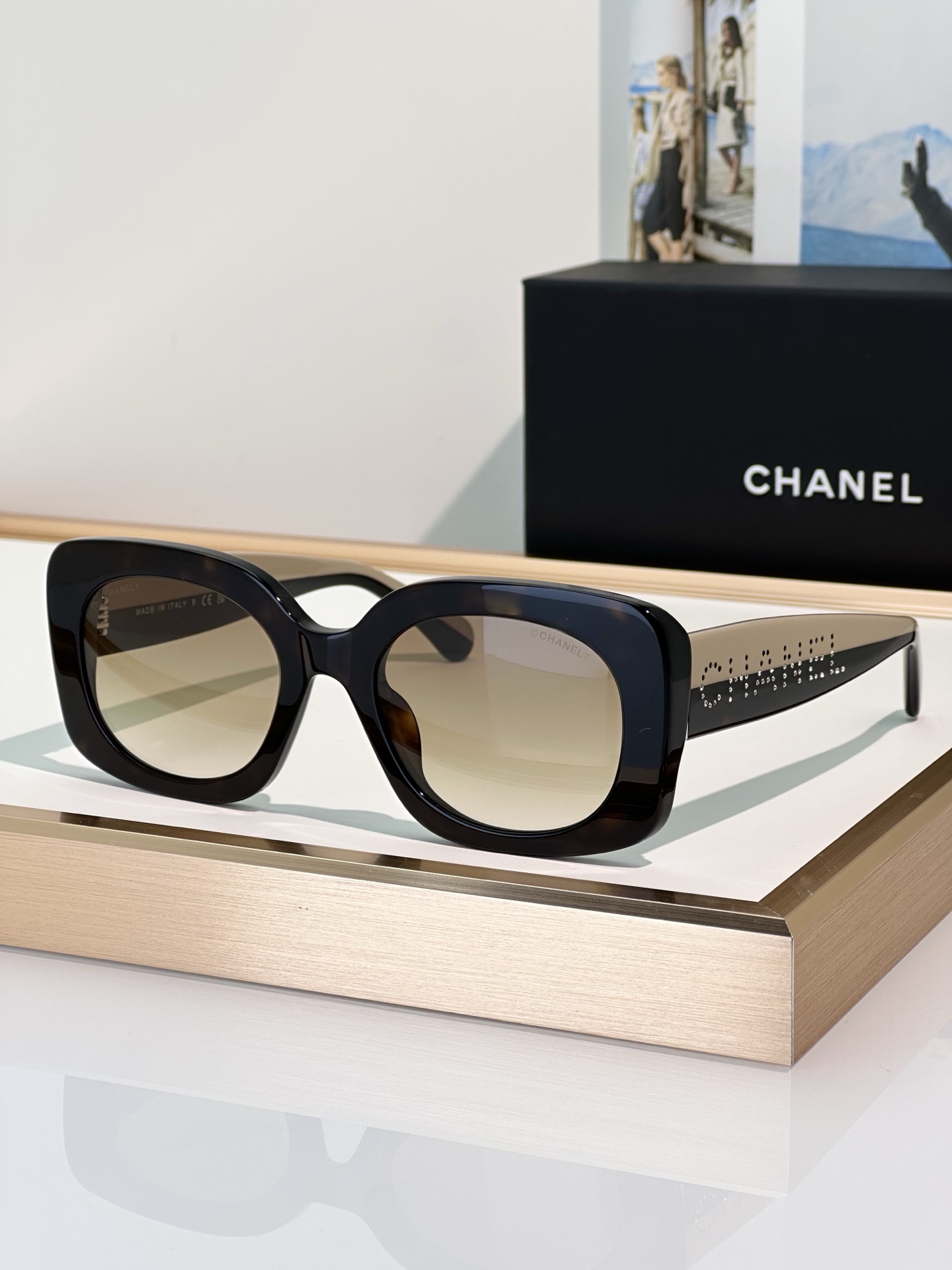 Chanel Sunglasses 5563B