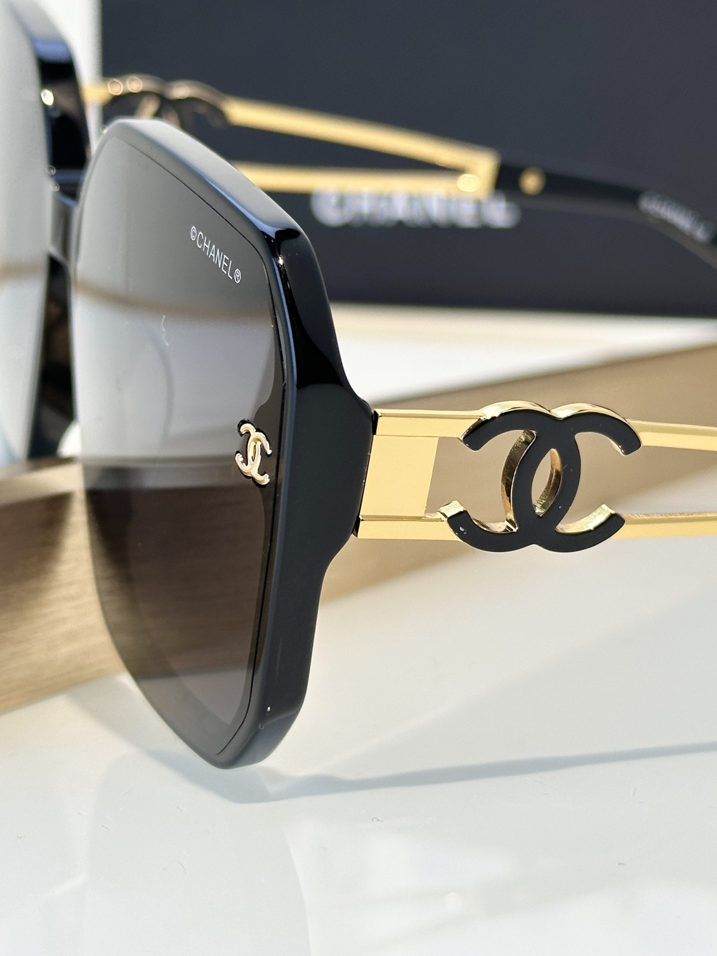 Chanel Sunglasses CH4028