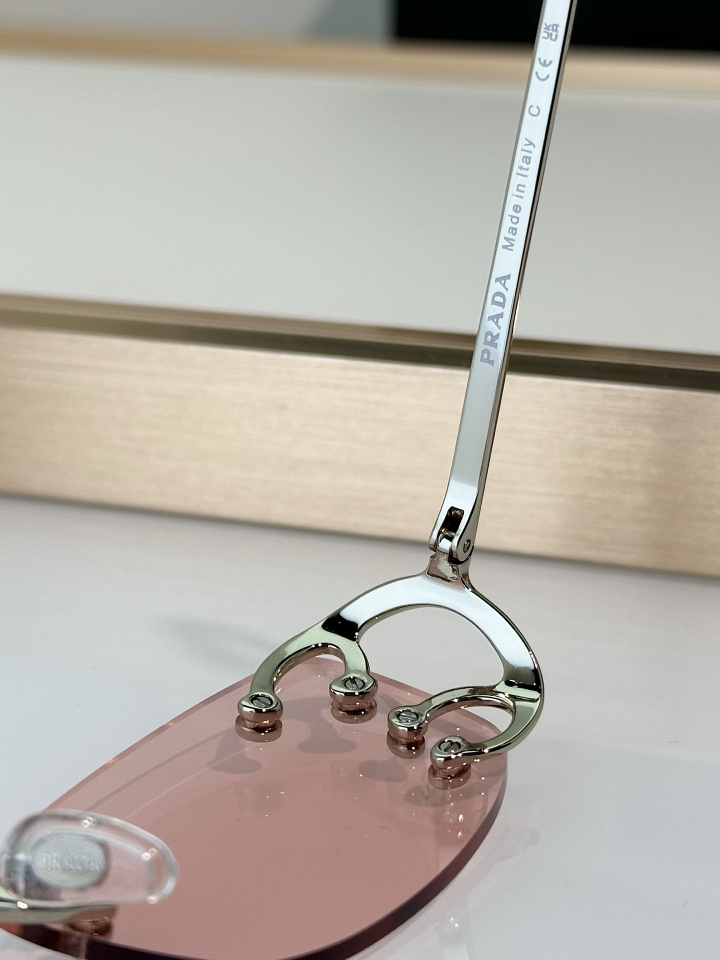 Prada Prad*