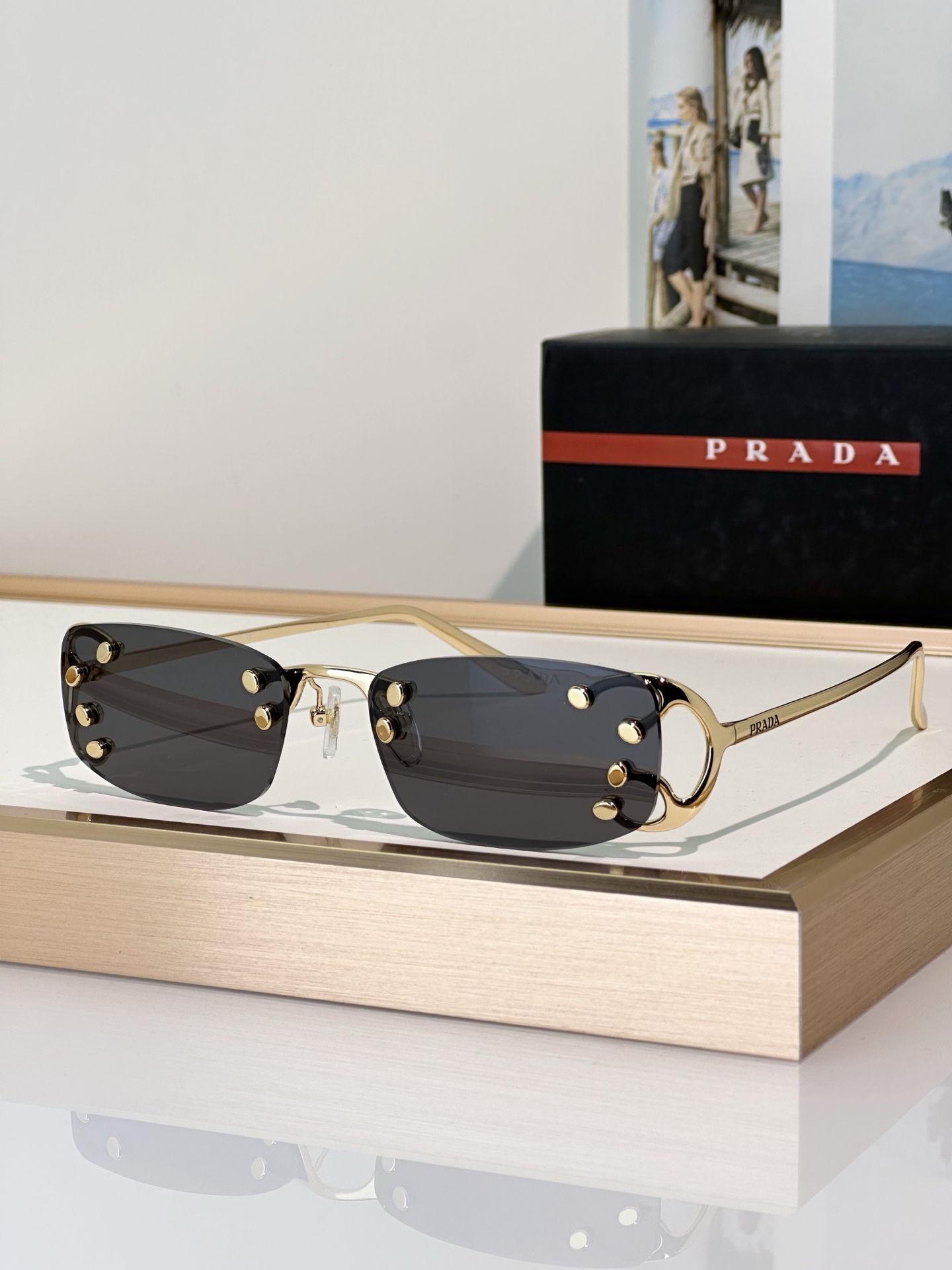Prada Prad*
