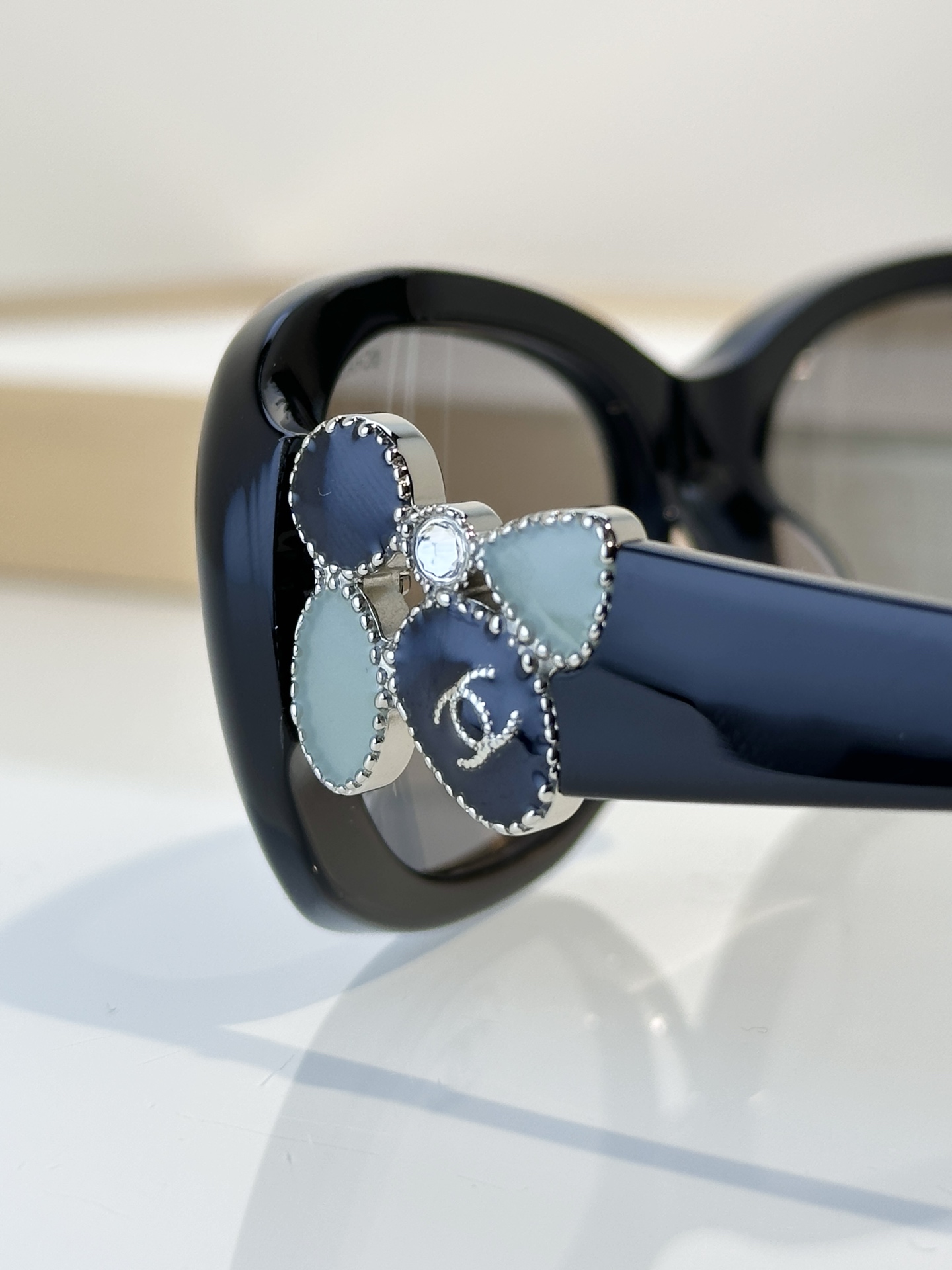 Designer Sunglasses CH5181-B