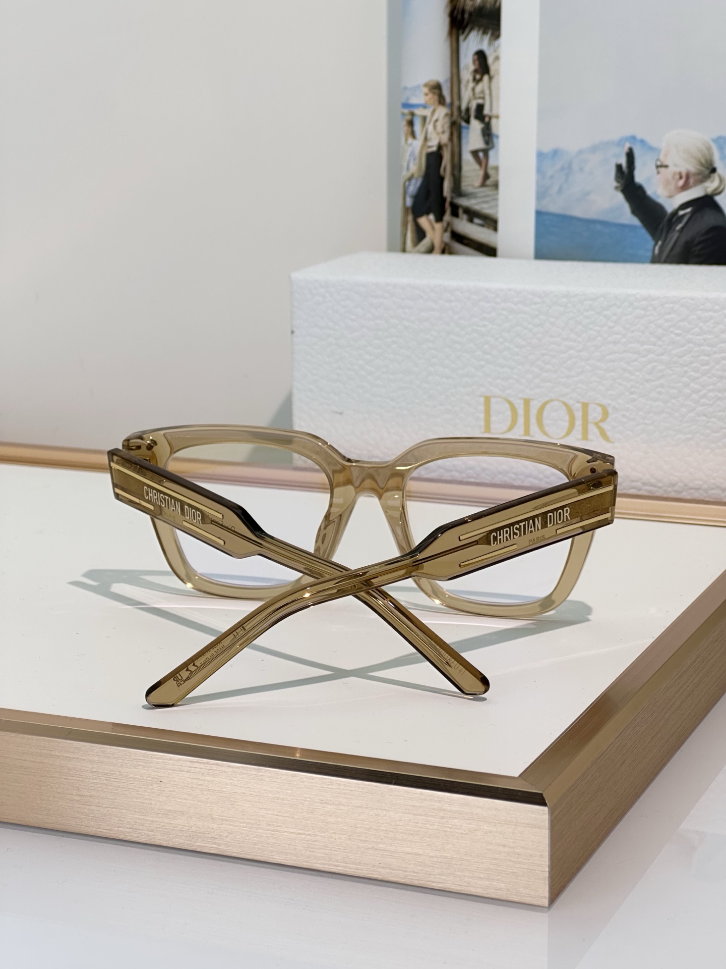 Designer Sunglasses Signature