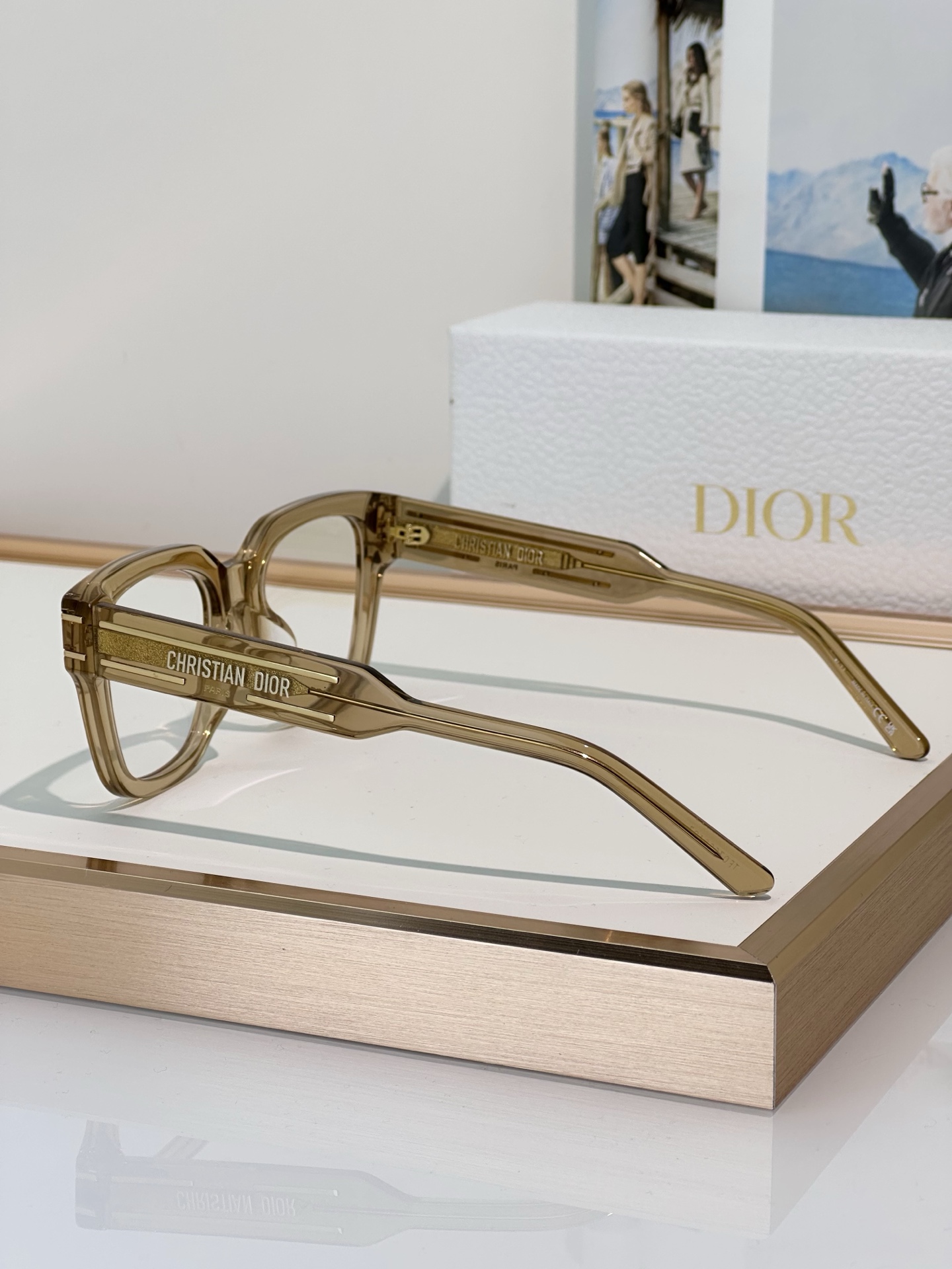 Designer Sunglasses Signature