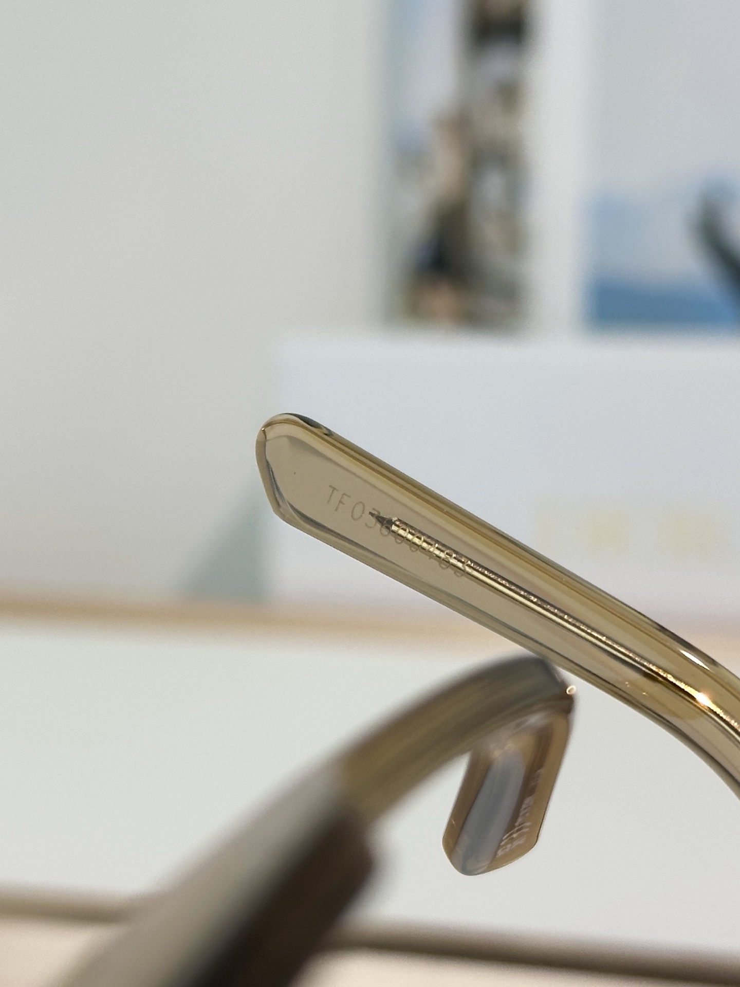 Designer Sunglasses Signature
