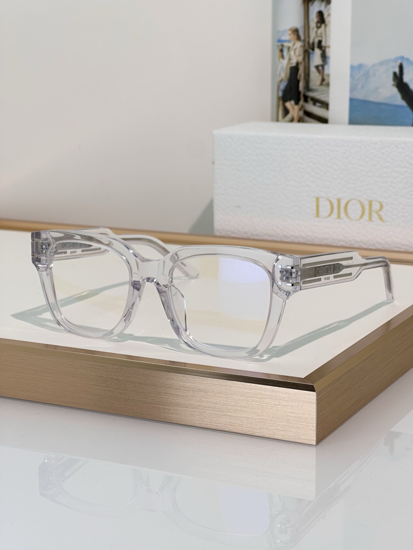 Designer Sunglasses Signature