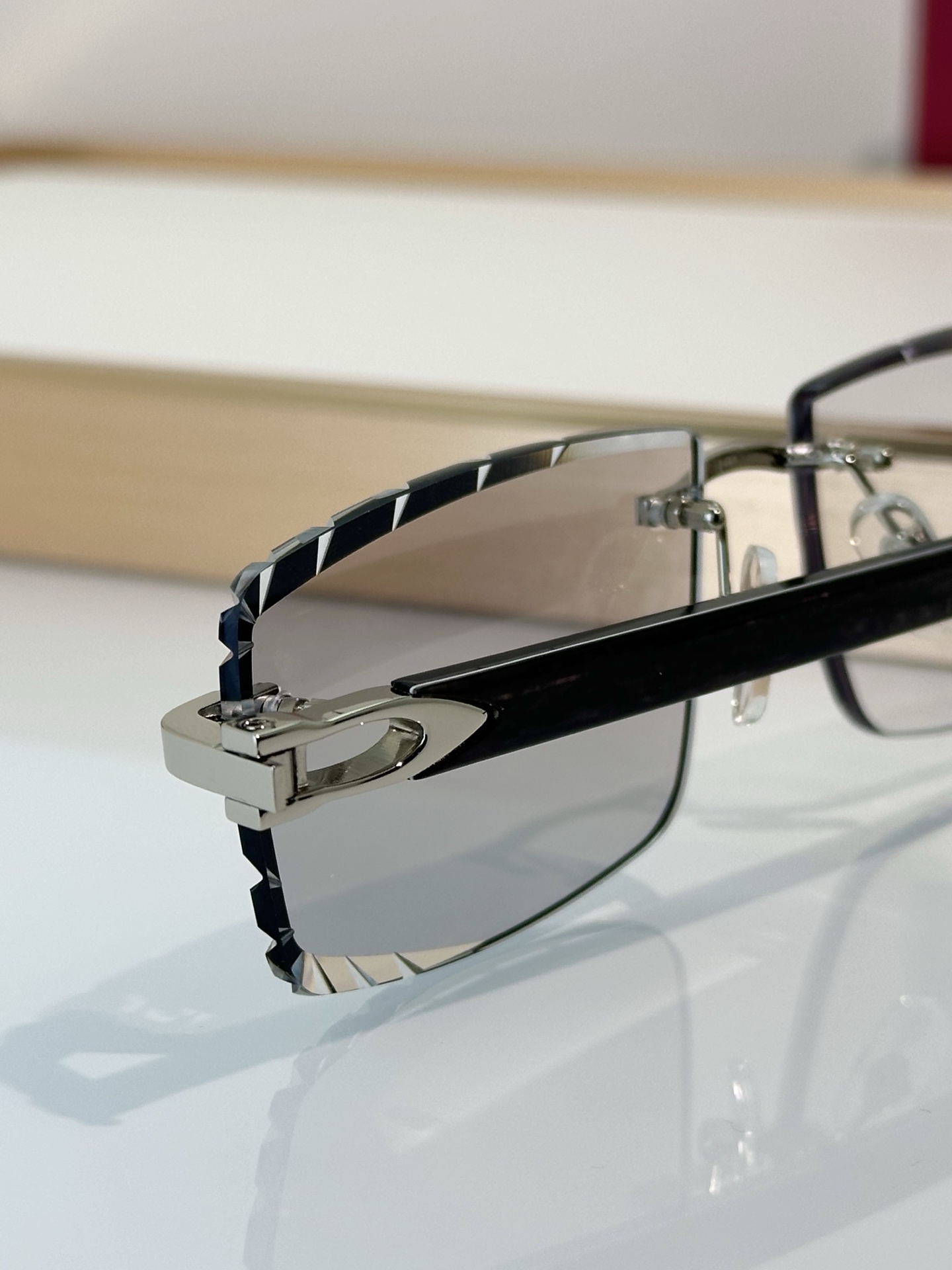 Designer Sunglasses CT0440S