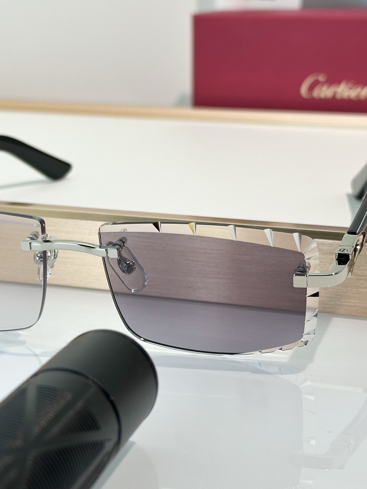 Designer Sunglasses CT0440S