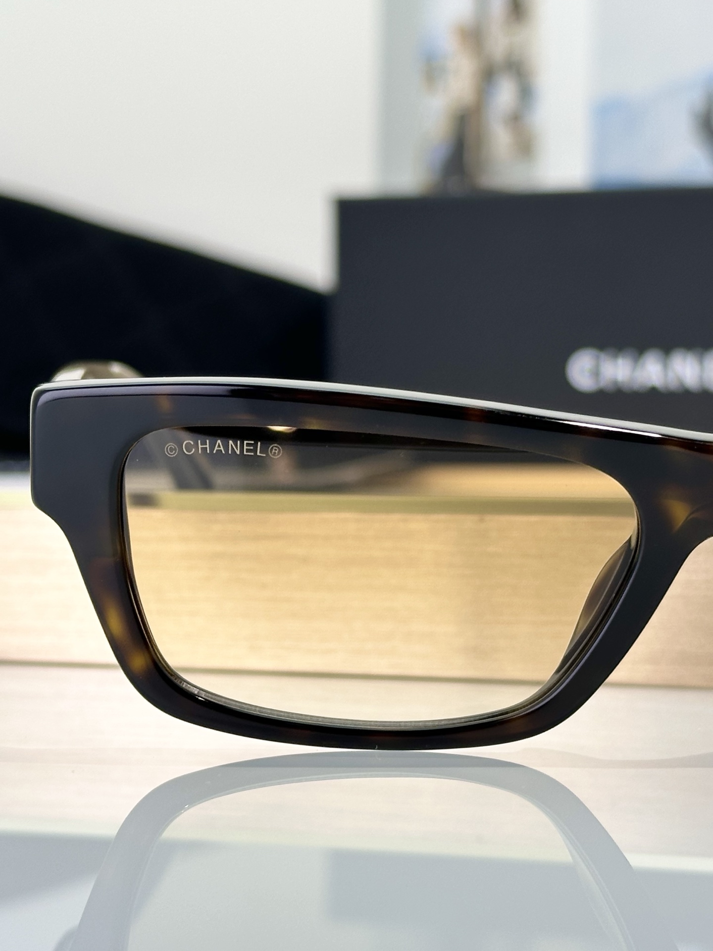 Chanel Sunglasses 5564B