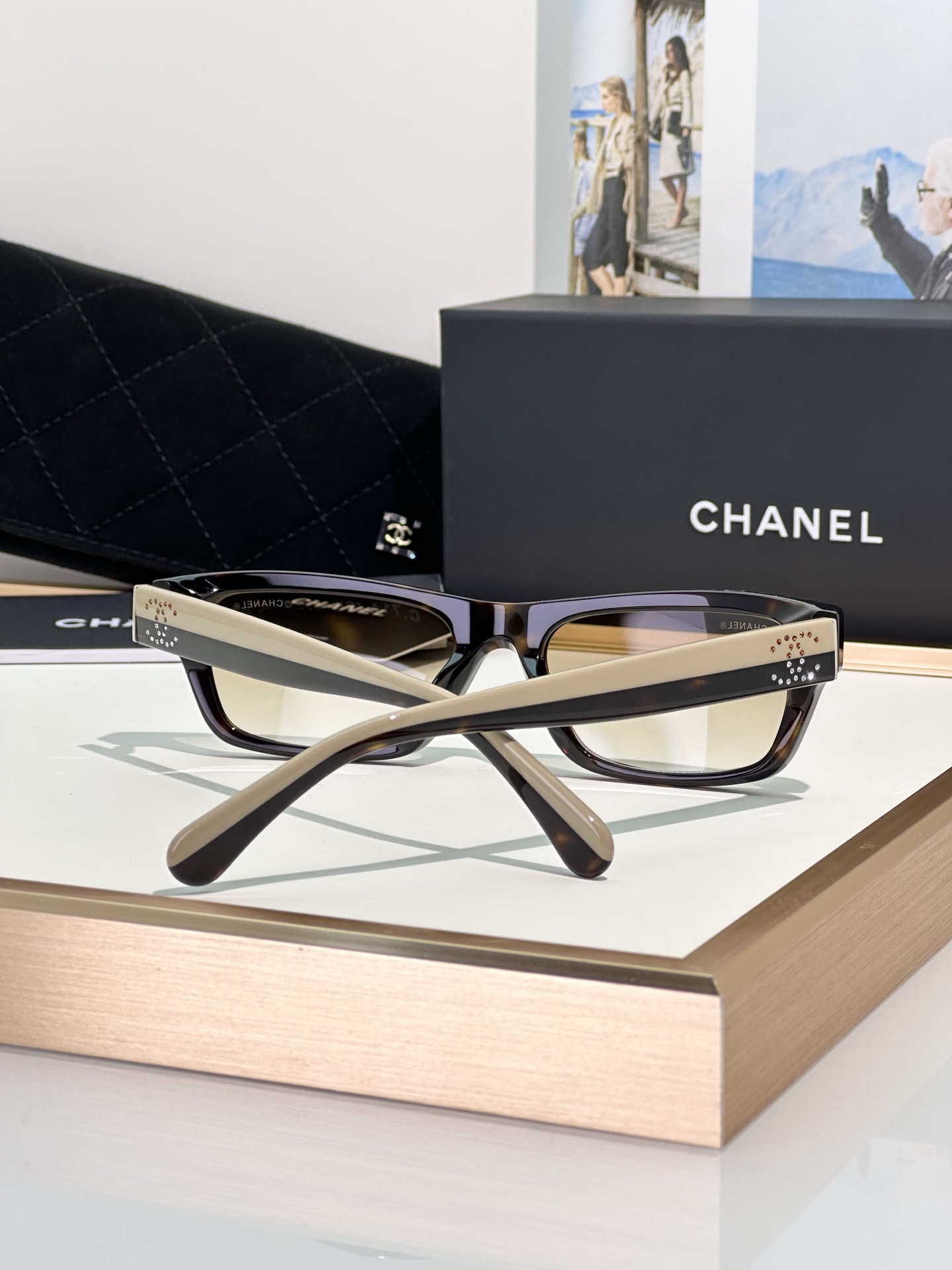 Chanel Sunglasses 5564B