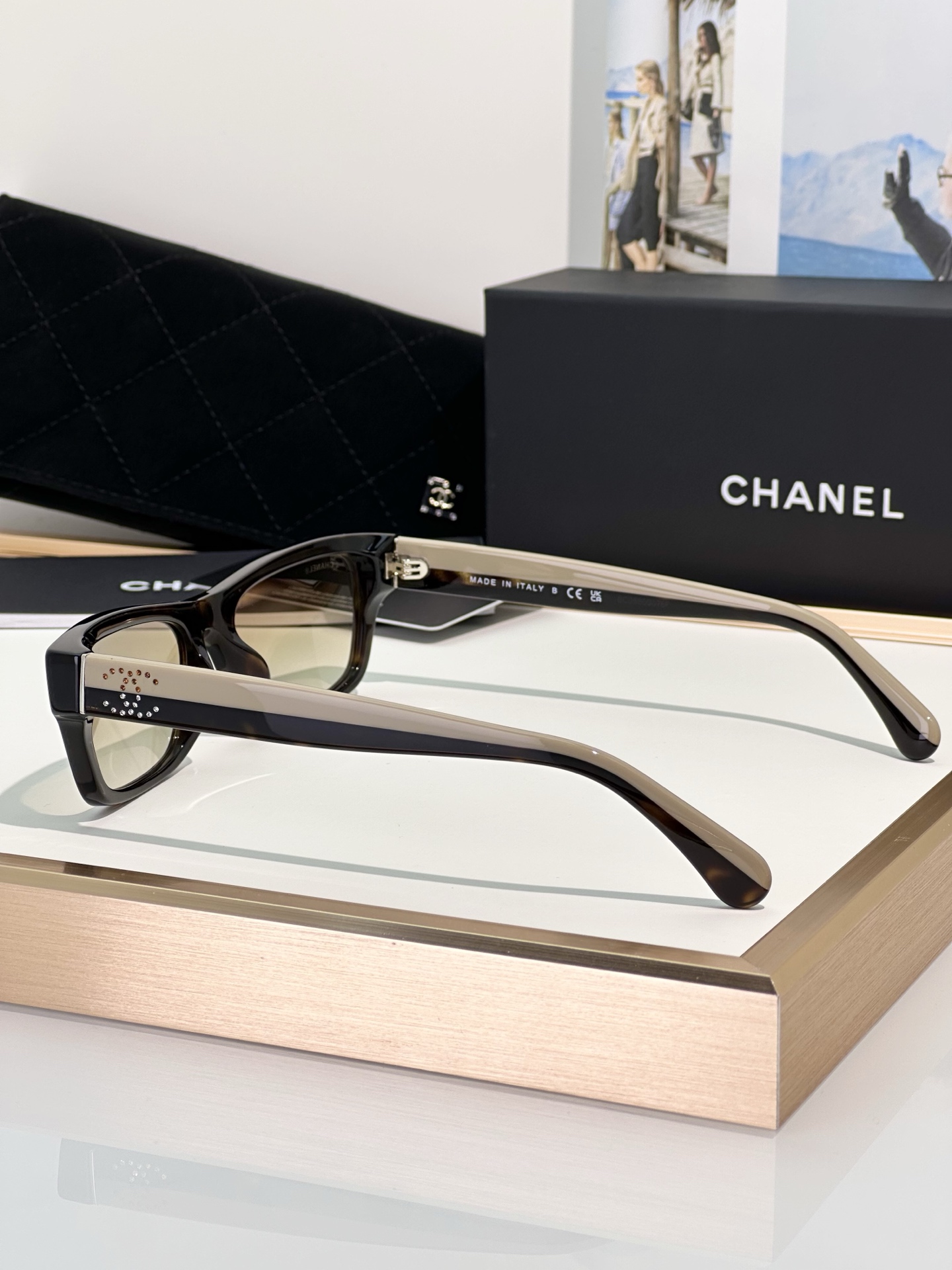 Chanel Sunglasses 5564B