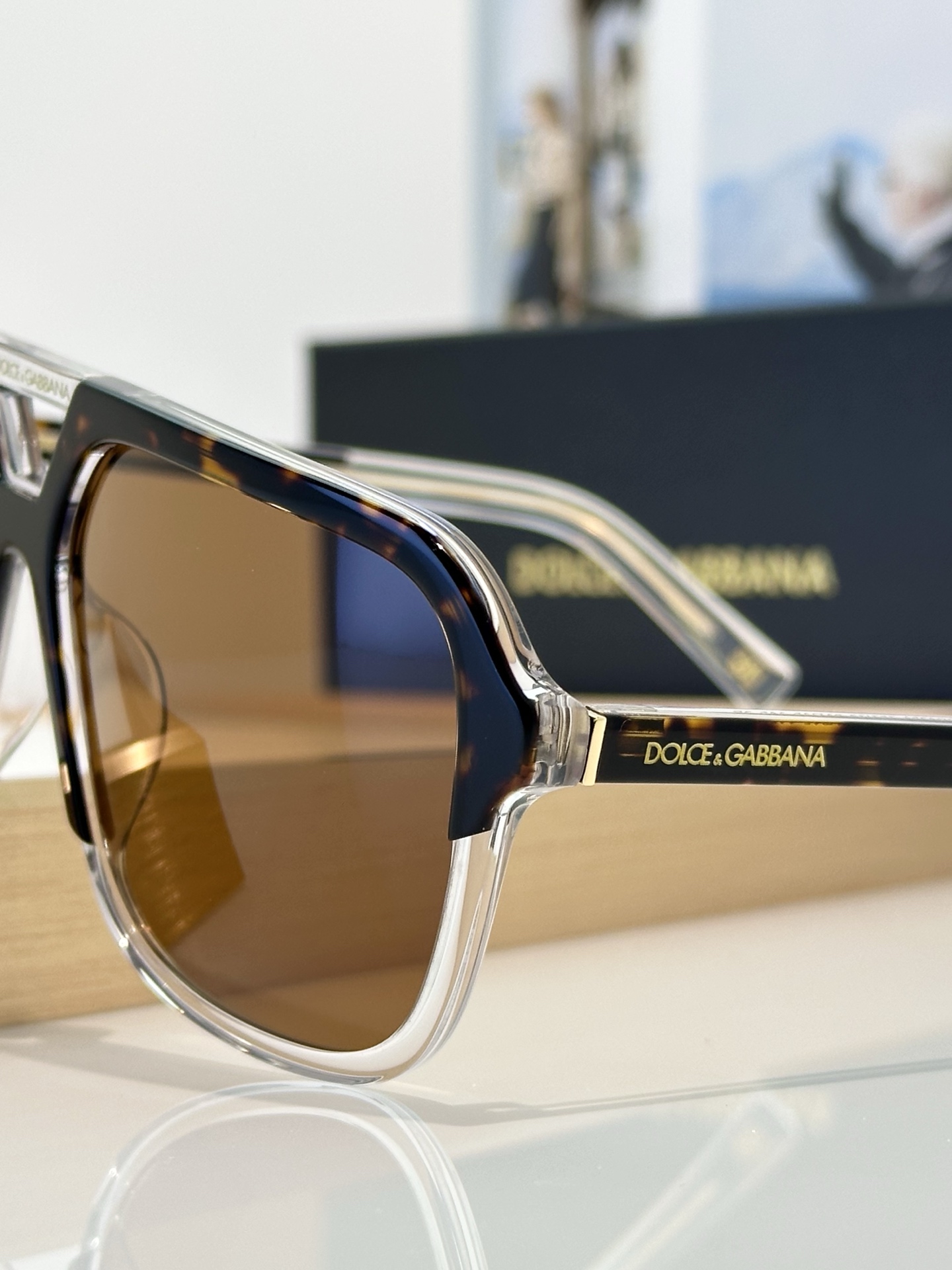 Designer Sunglasses DG4354