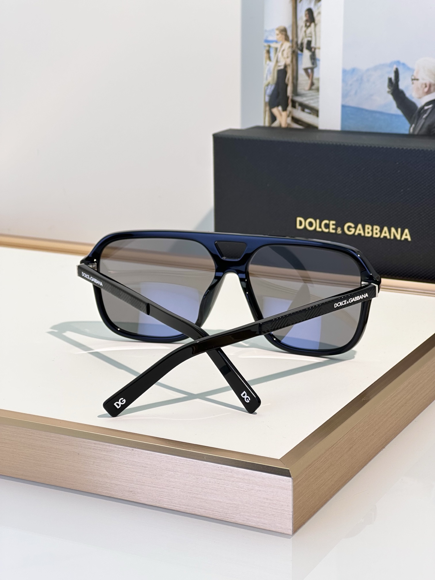 Designer Sunglasses DG4354