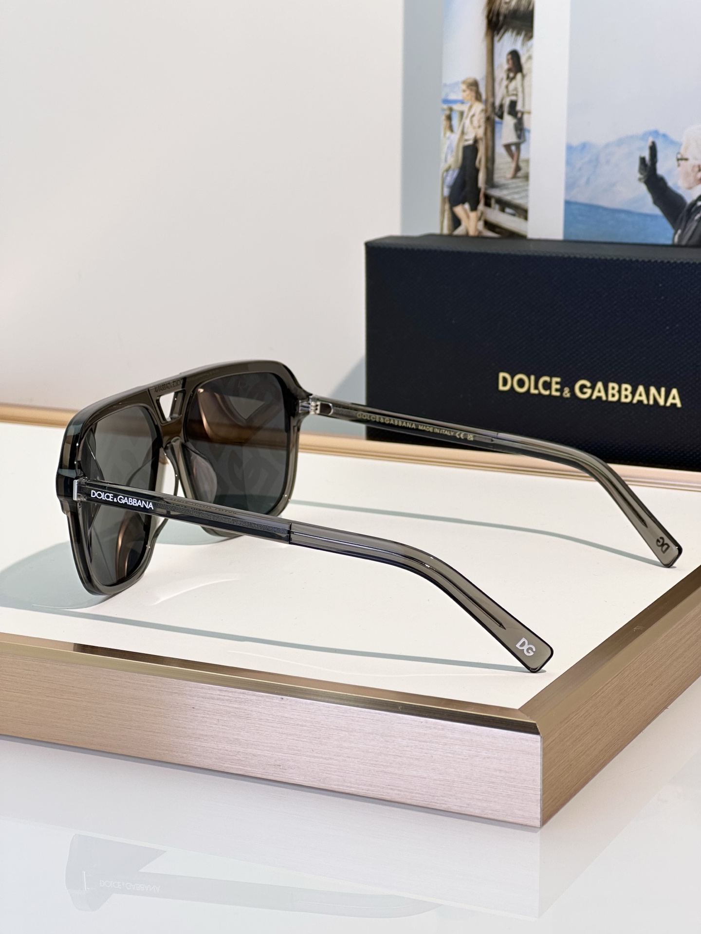 Designer Sunglasses DG4354