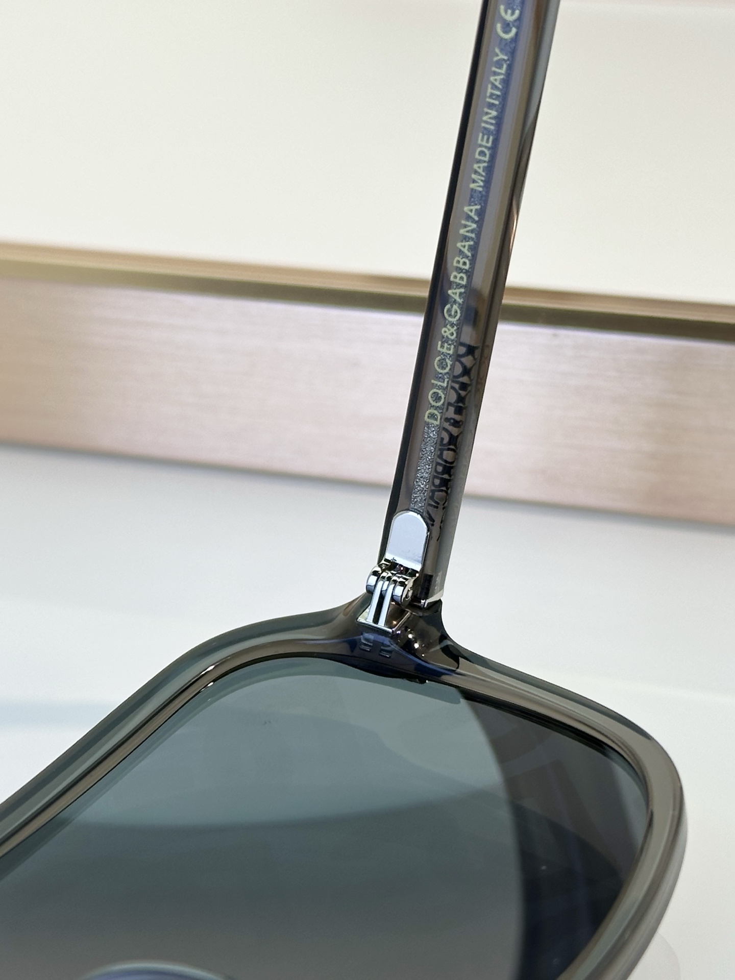 Designer Sunglasses DG4354