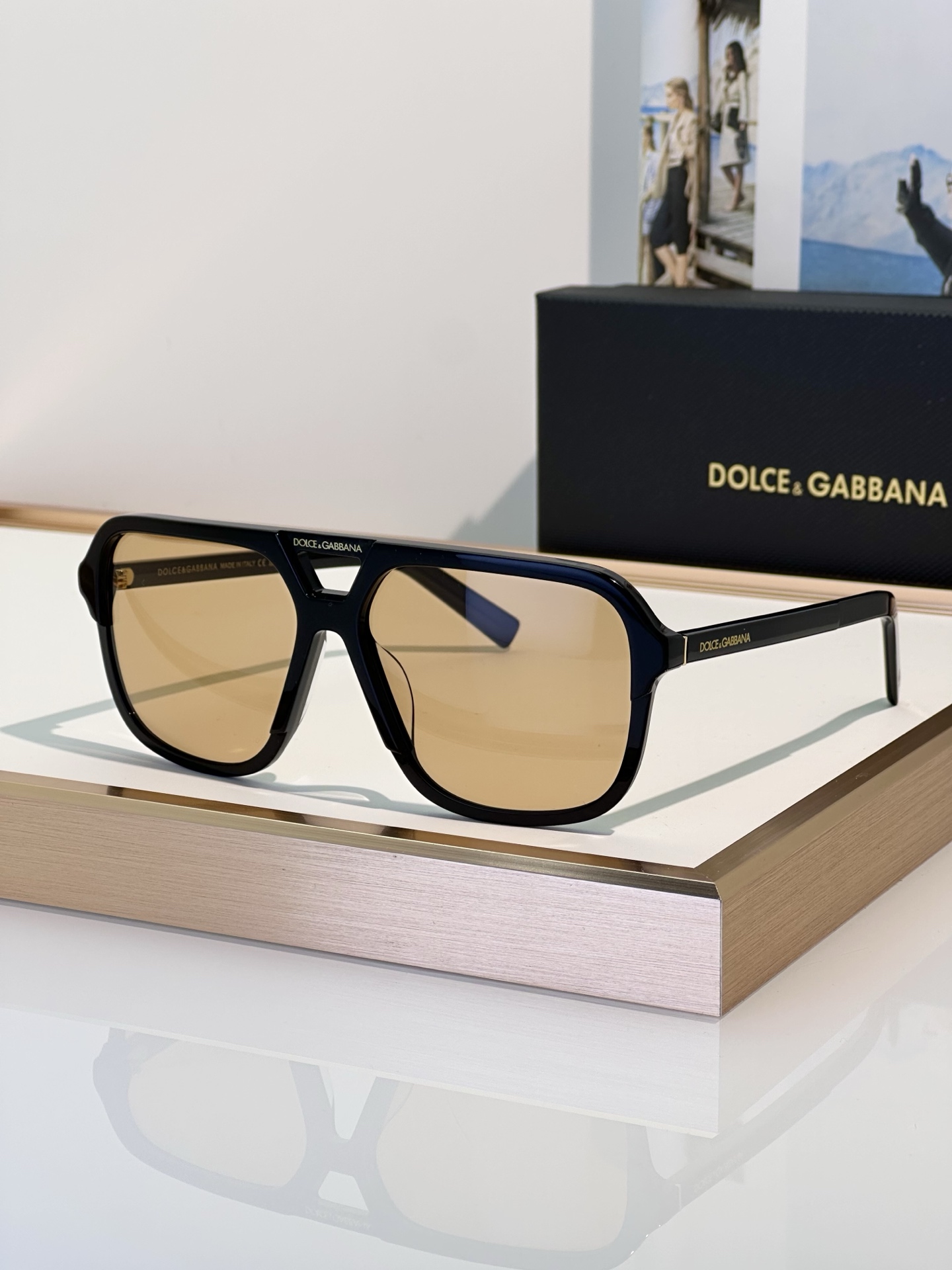 Designer Sunglasses DG4354