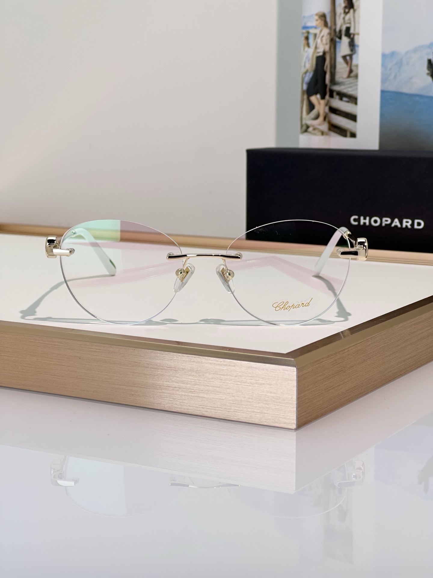 Designer Sunglasses VCHG77J