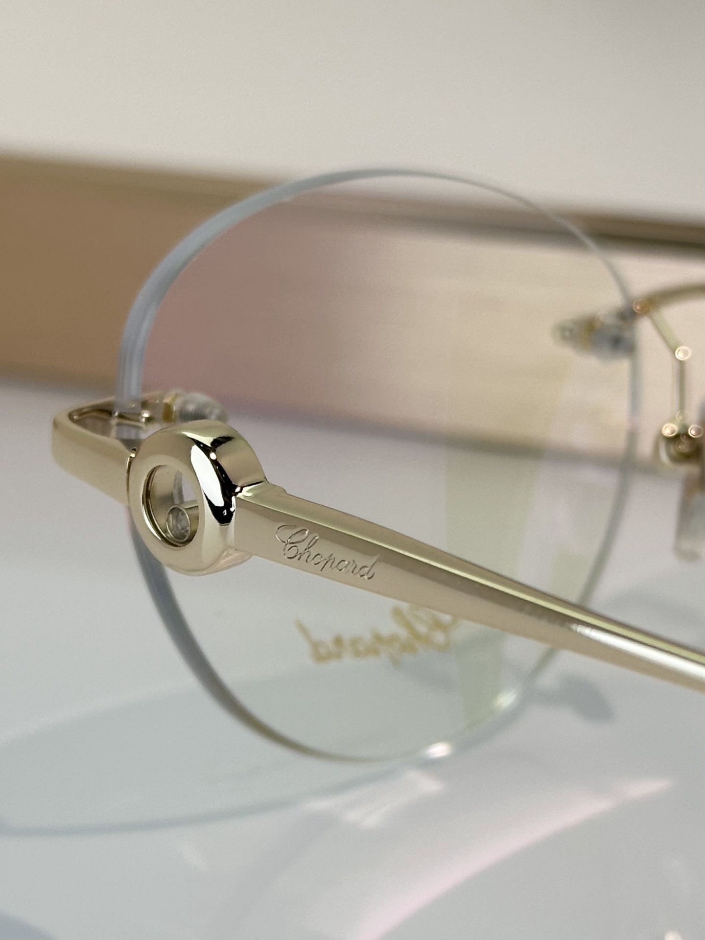 Designer Sunglasses VCHG77J