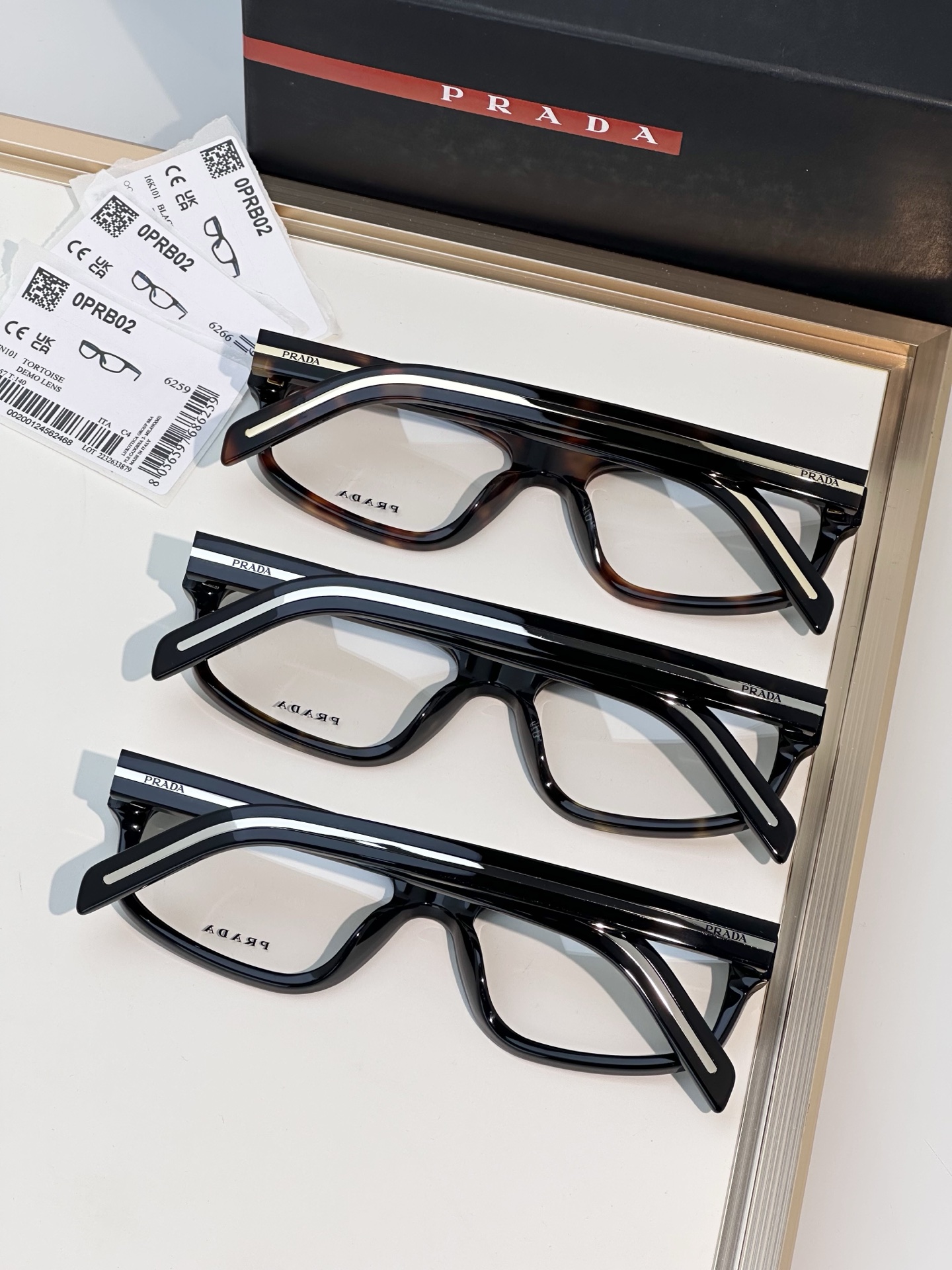 Prada Prad*