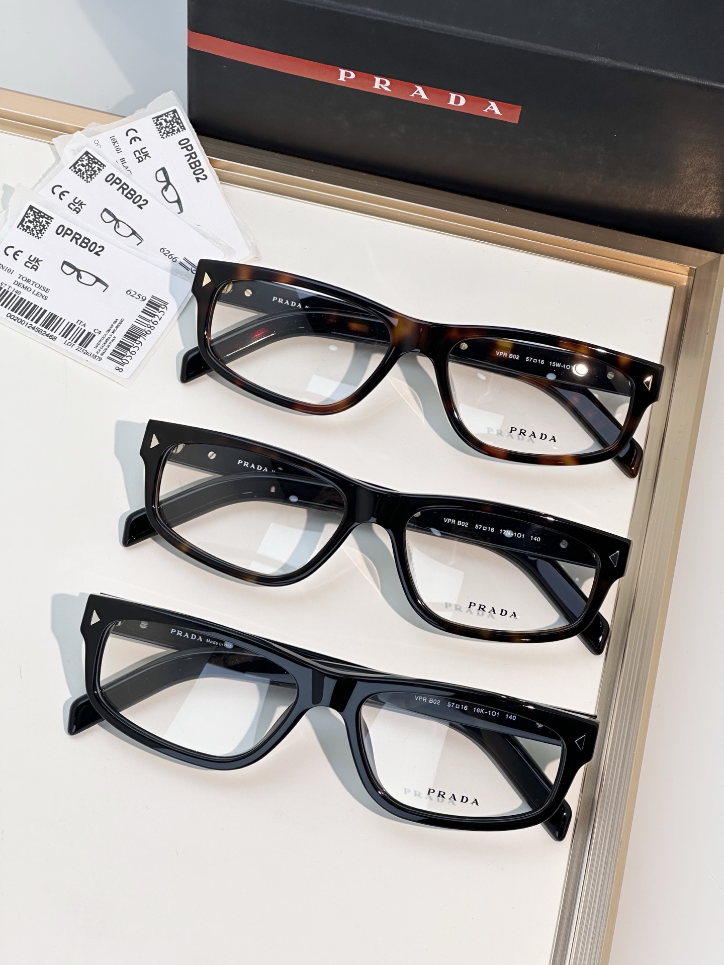 Prada Prad*