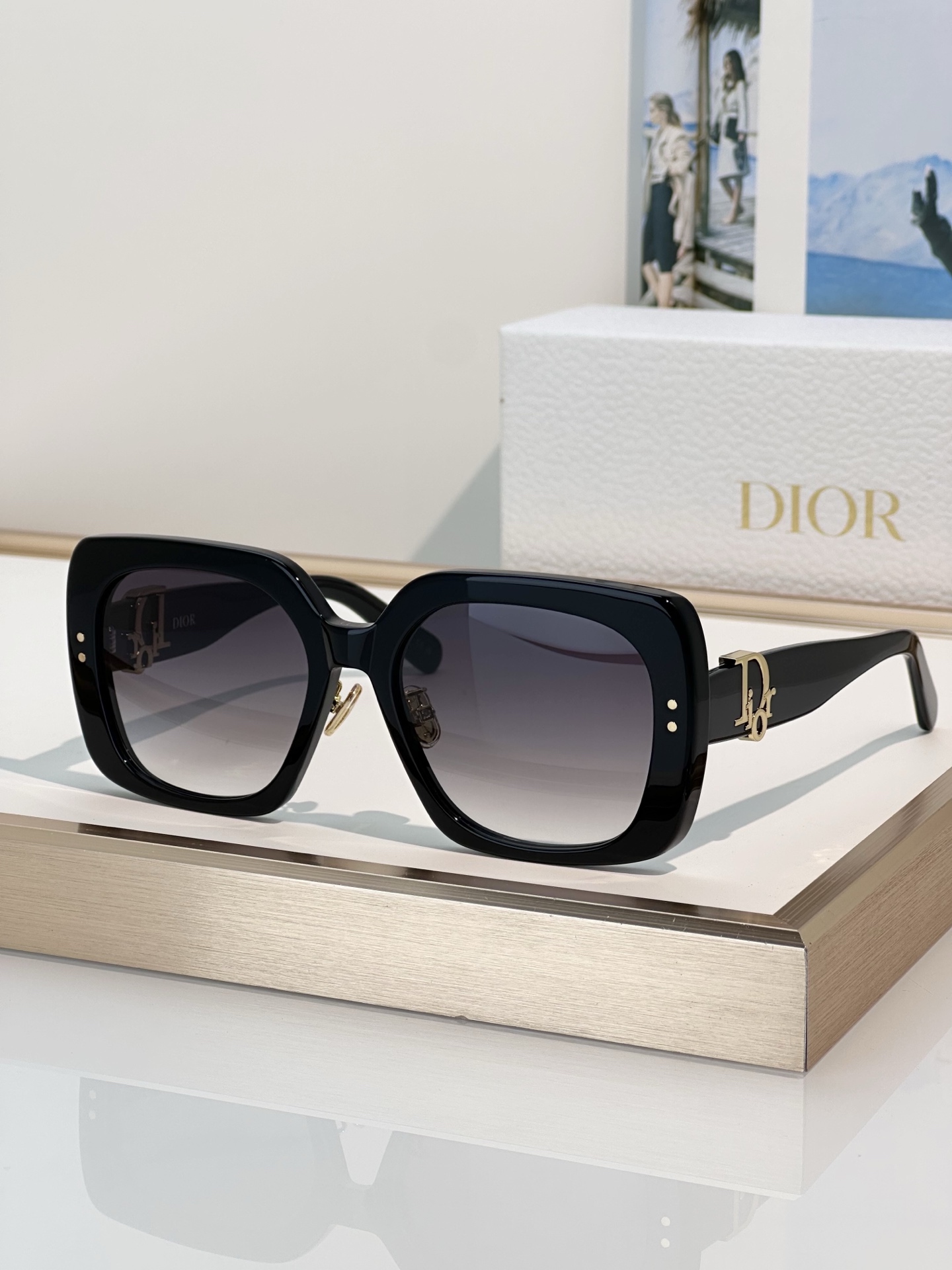 Солнечные очки DIOR Oblique S1F