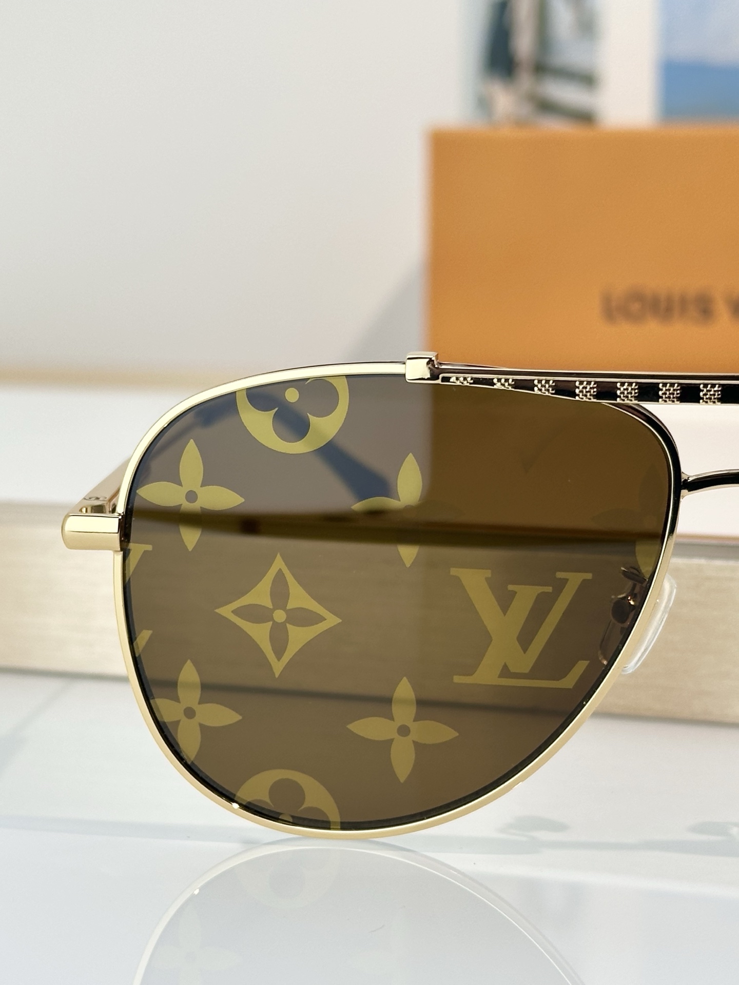 Louis Vuitton Louis Vuitto*