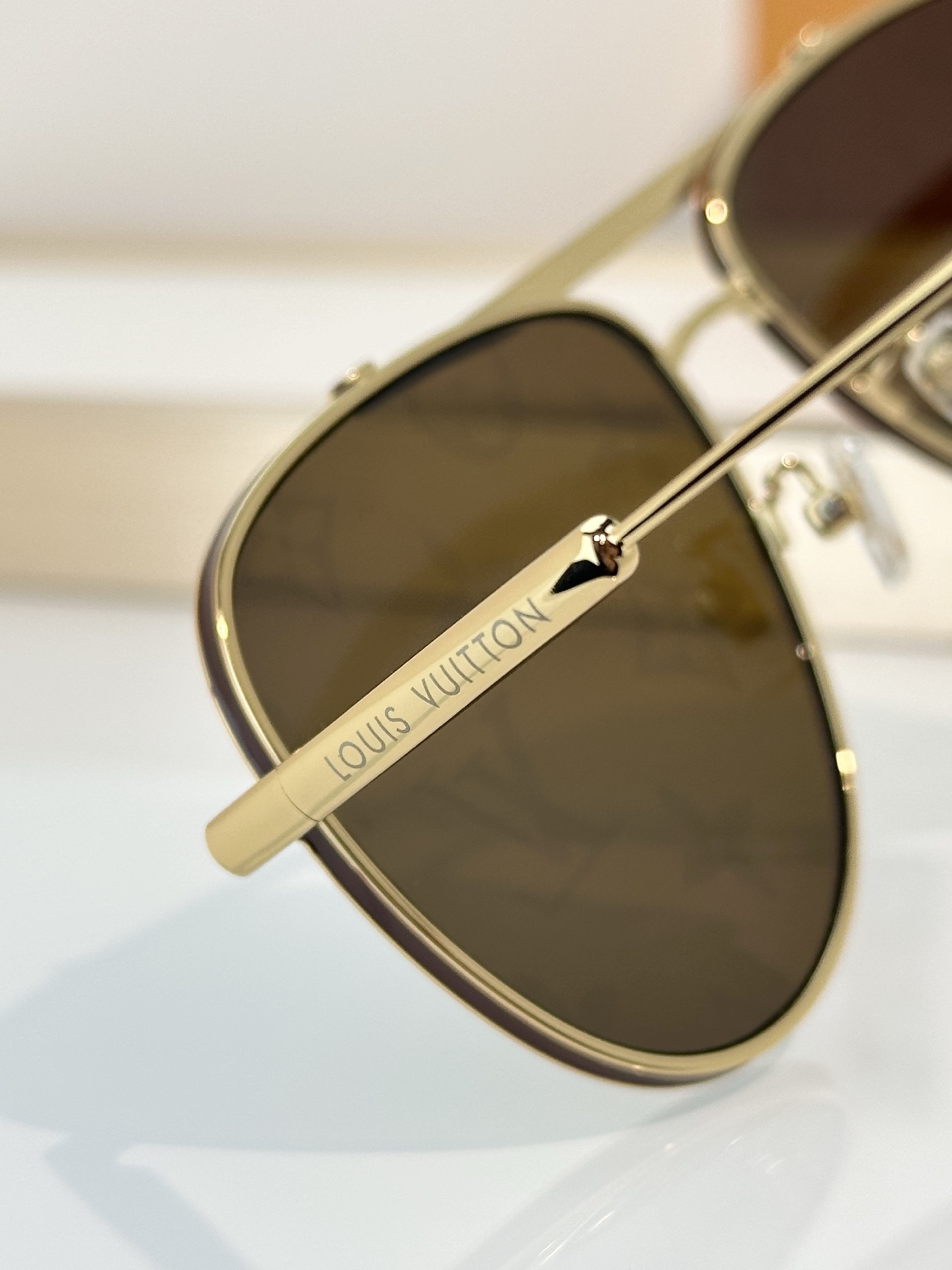 Louis Vuitton Louis Vuitto*