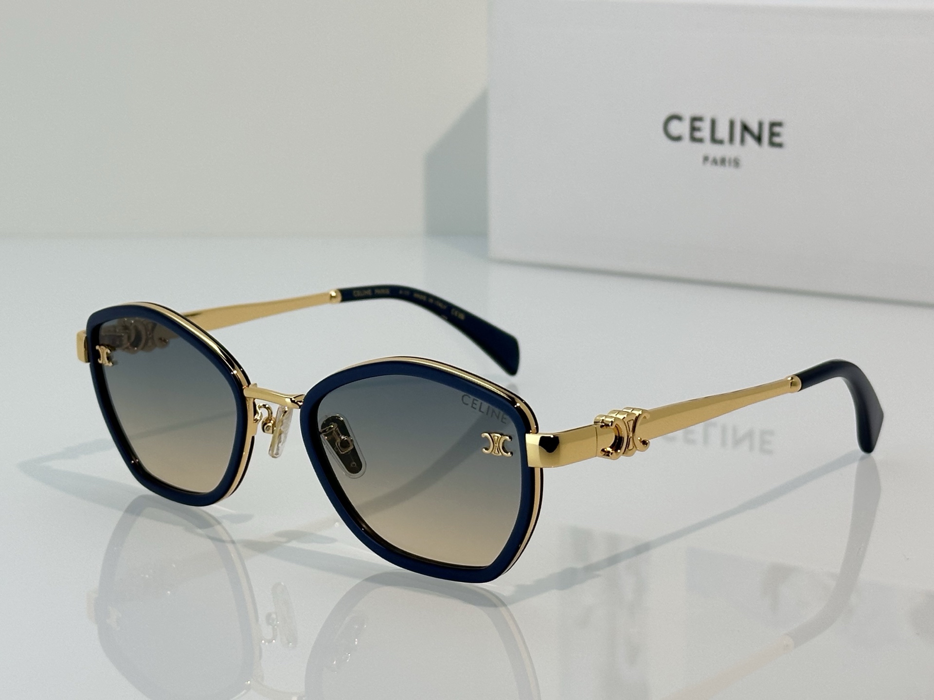 Celine Celin*