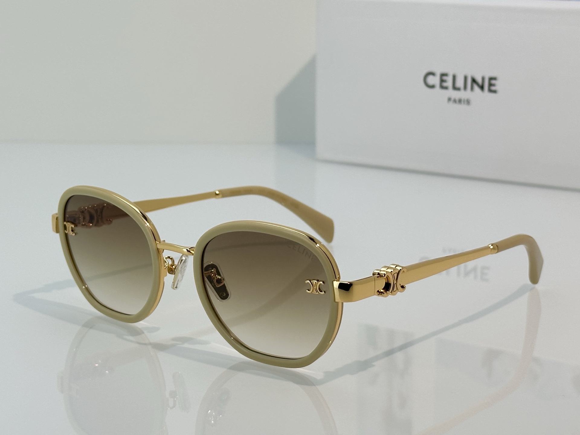 Celine Celin*