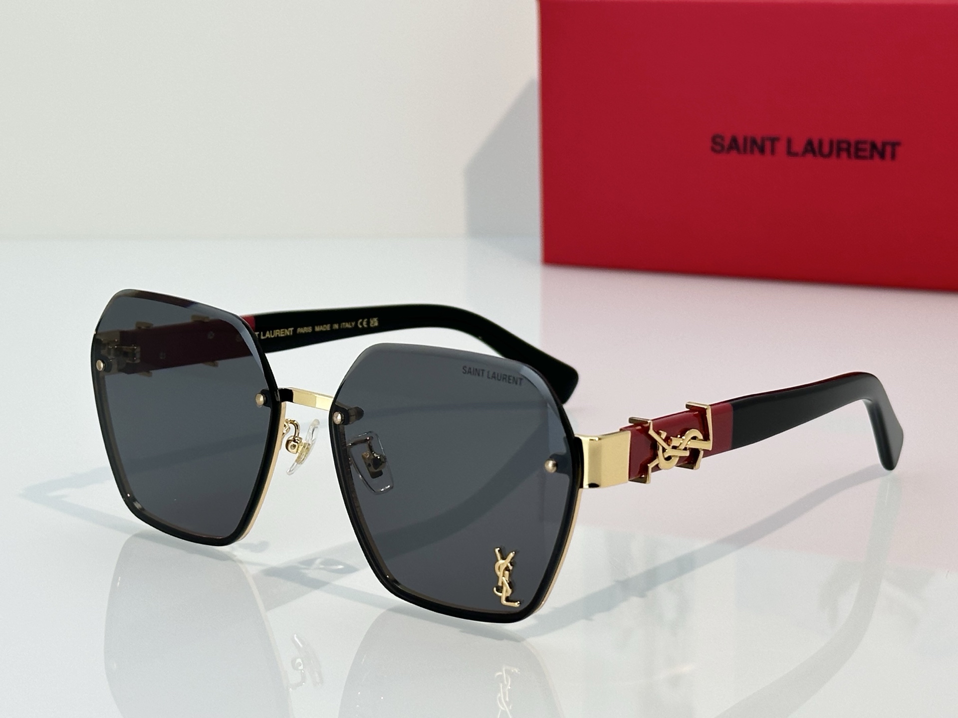 Saint Laurent Saint Lauren*