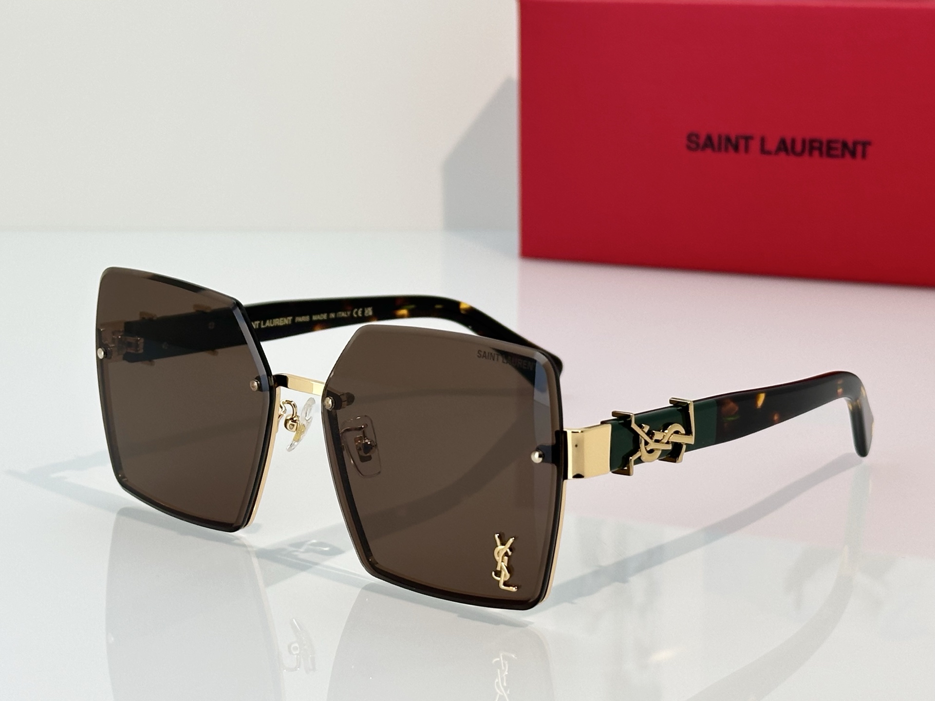 Saint Laurent Saint Lauren*