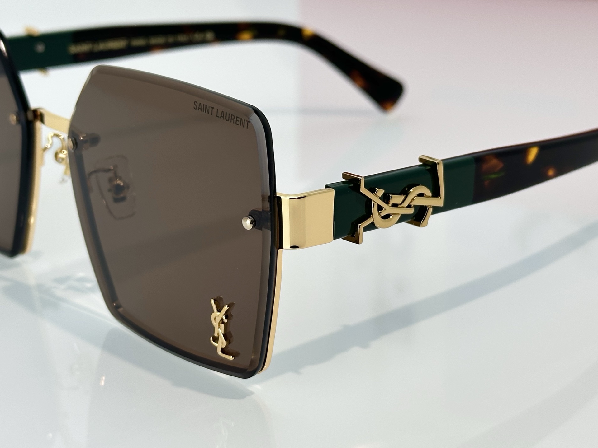 Saint Laurent Saint Lauren*