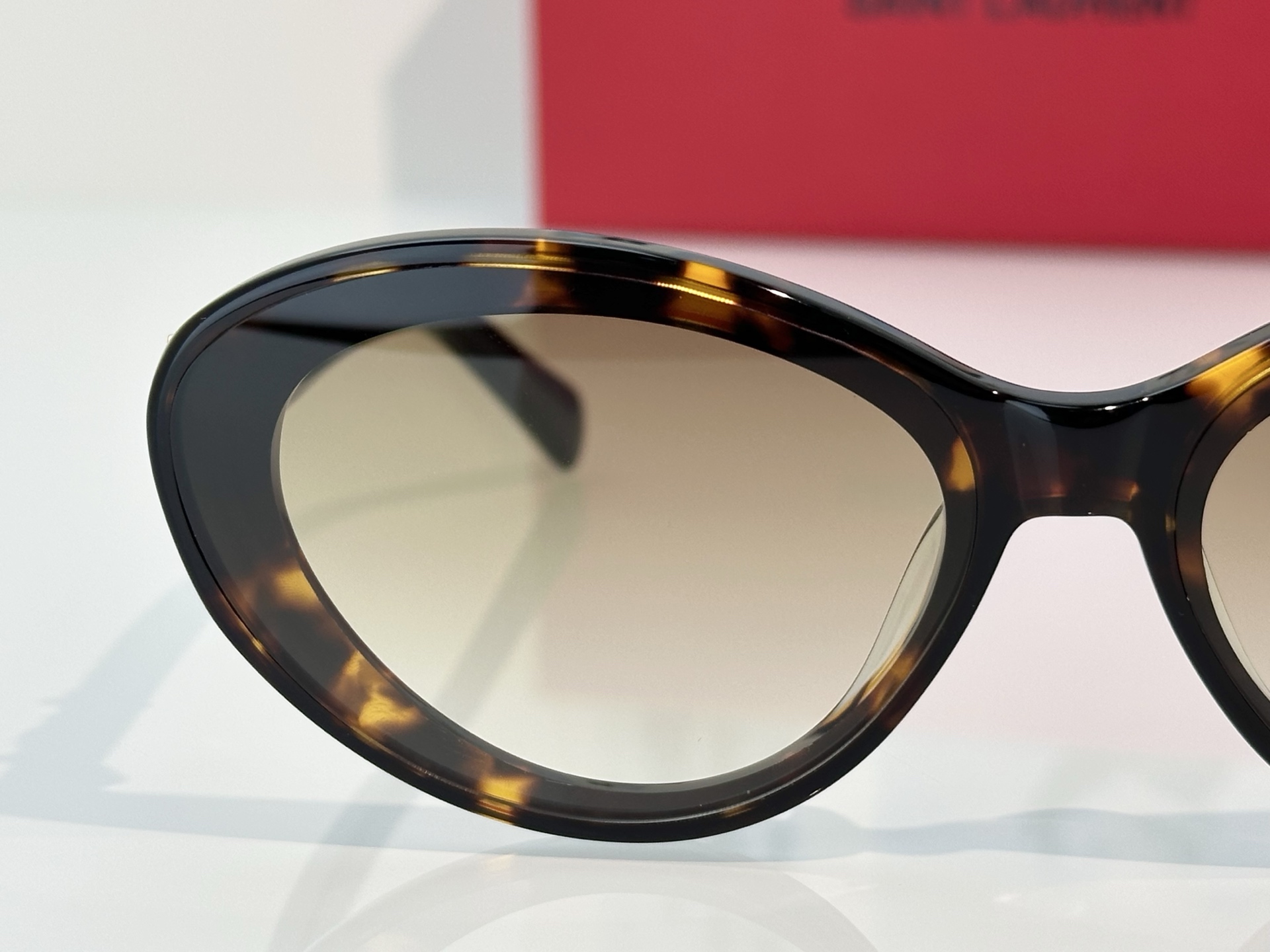 Saint Laurent Saint Lauren*