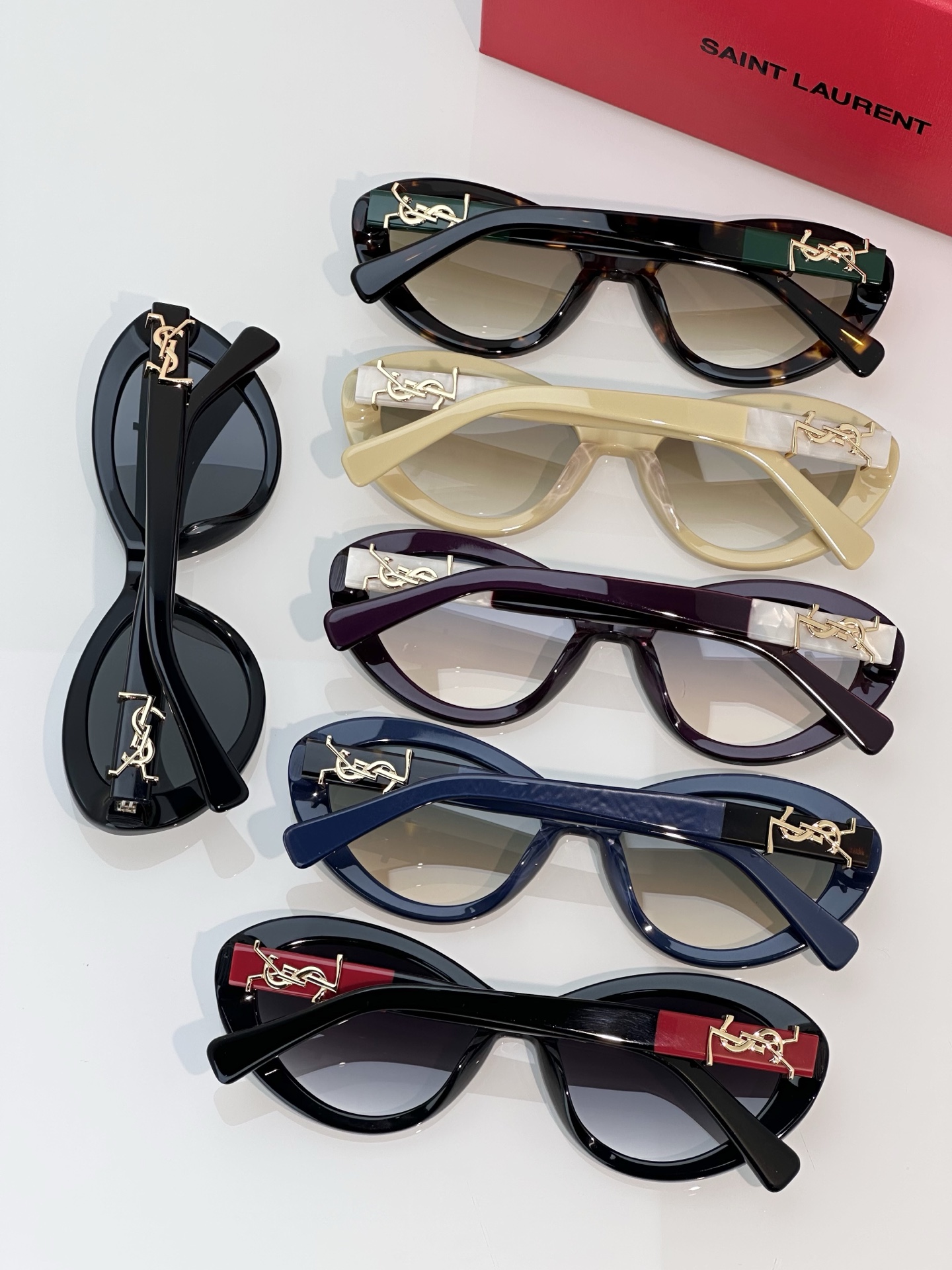 Saint Laurent Saint Lauren*