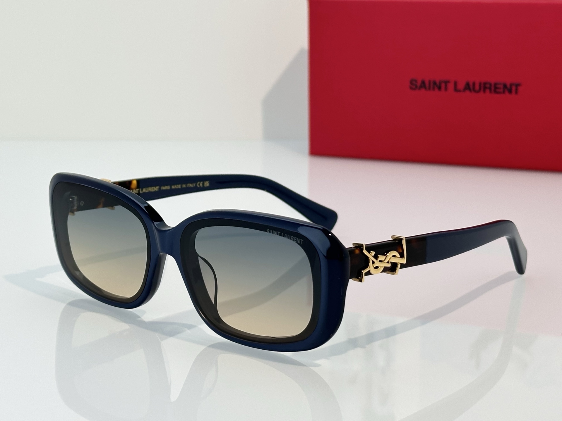 Saint Laurent Saint Lauren*