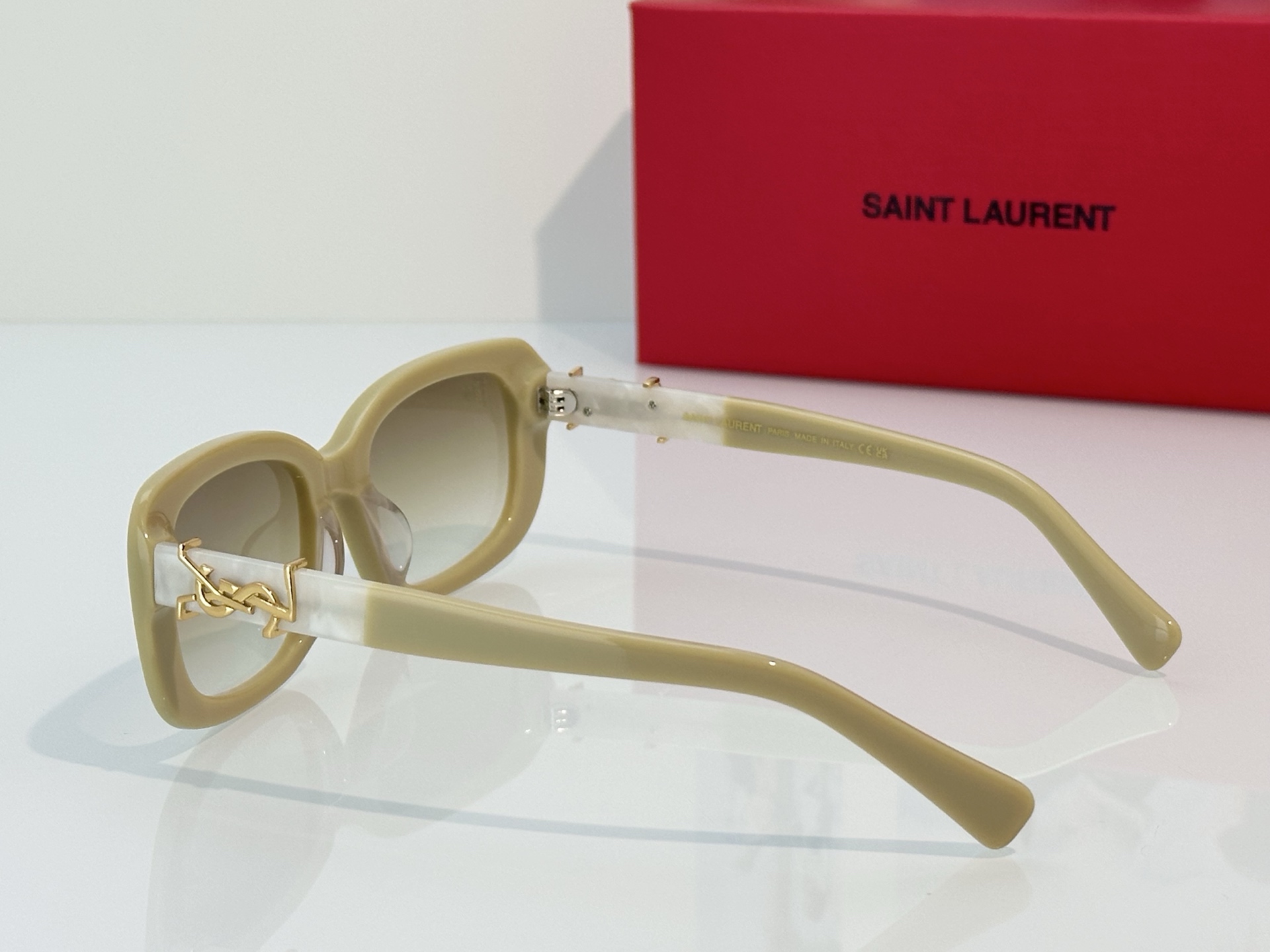 Saint Laurent Saint Lauren*
