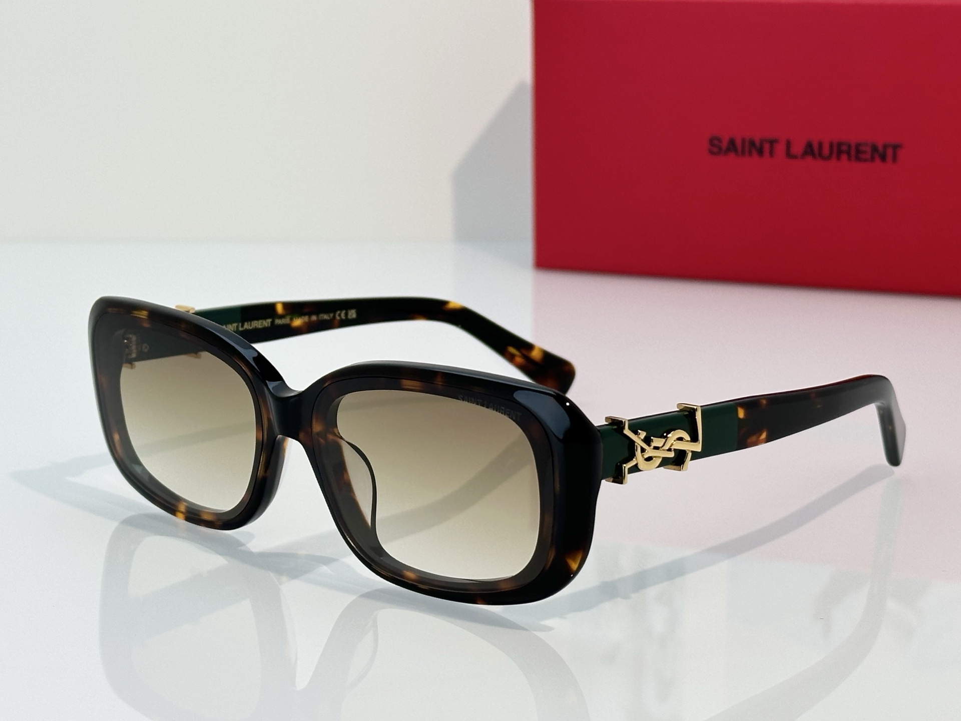 Saint Laurent Saint Lauren*