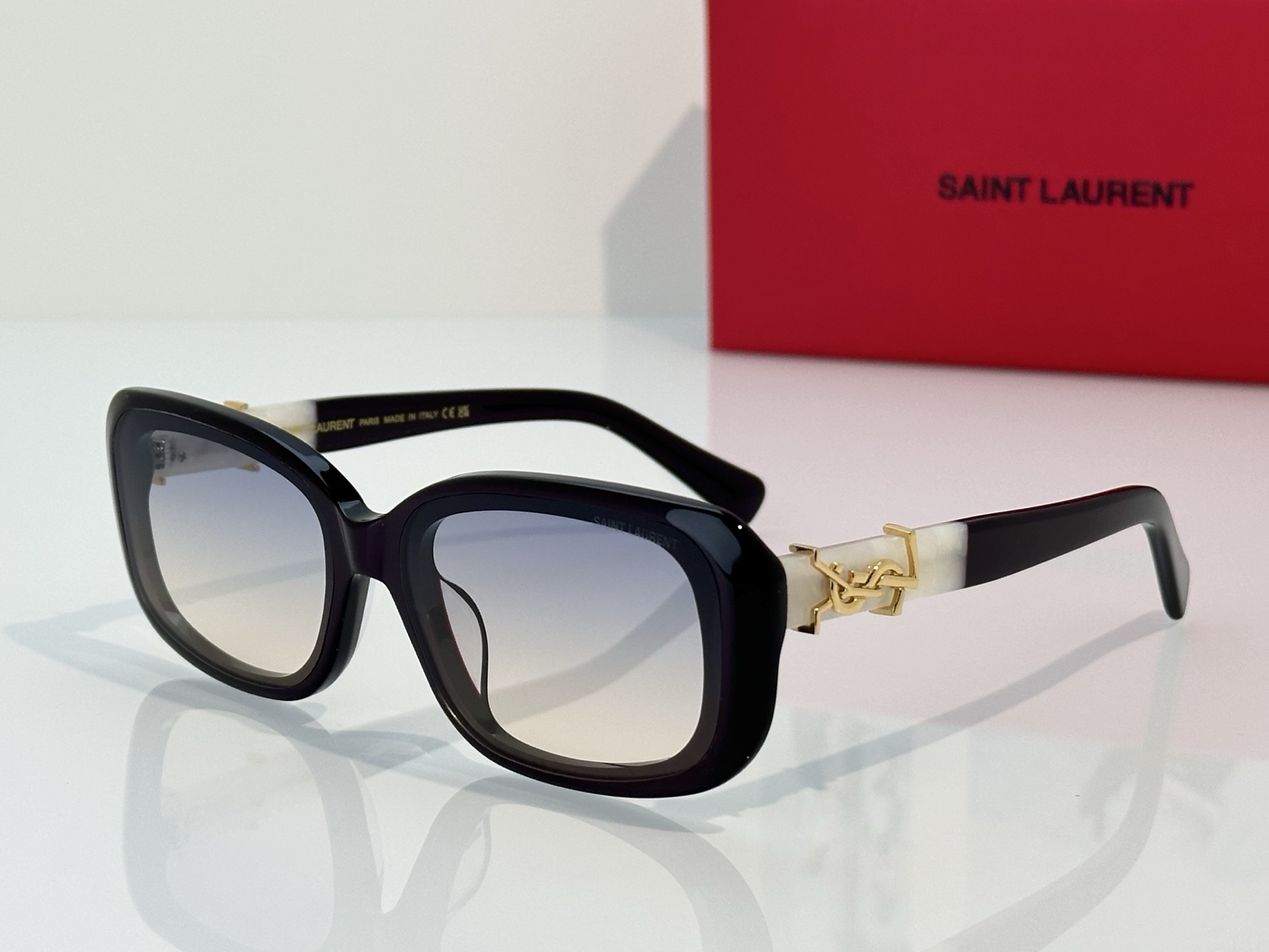 Saint Laurent Saint Lauren*