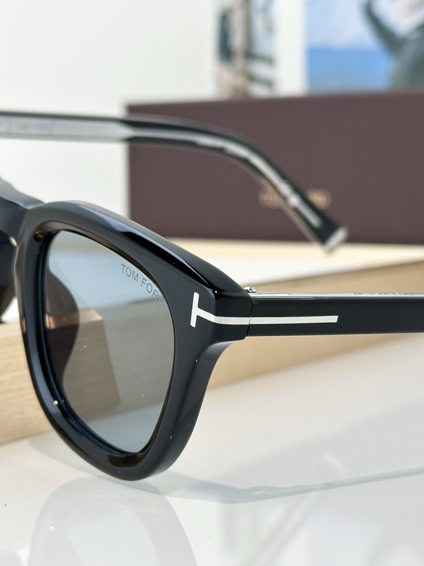 Designer Sunglasses TF1326
