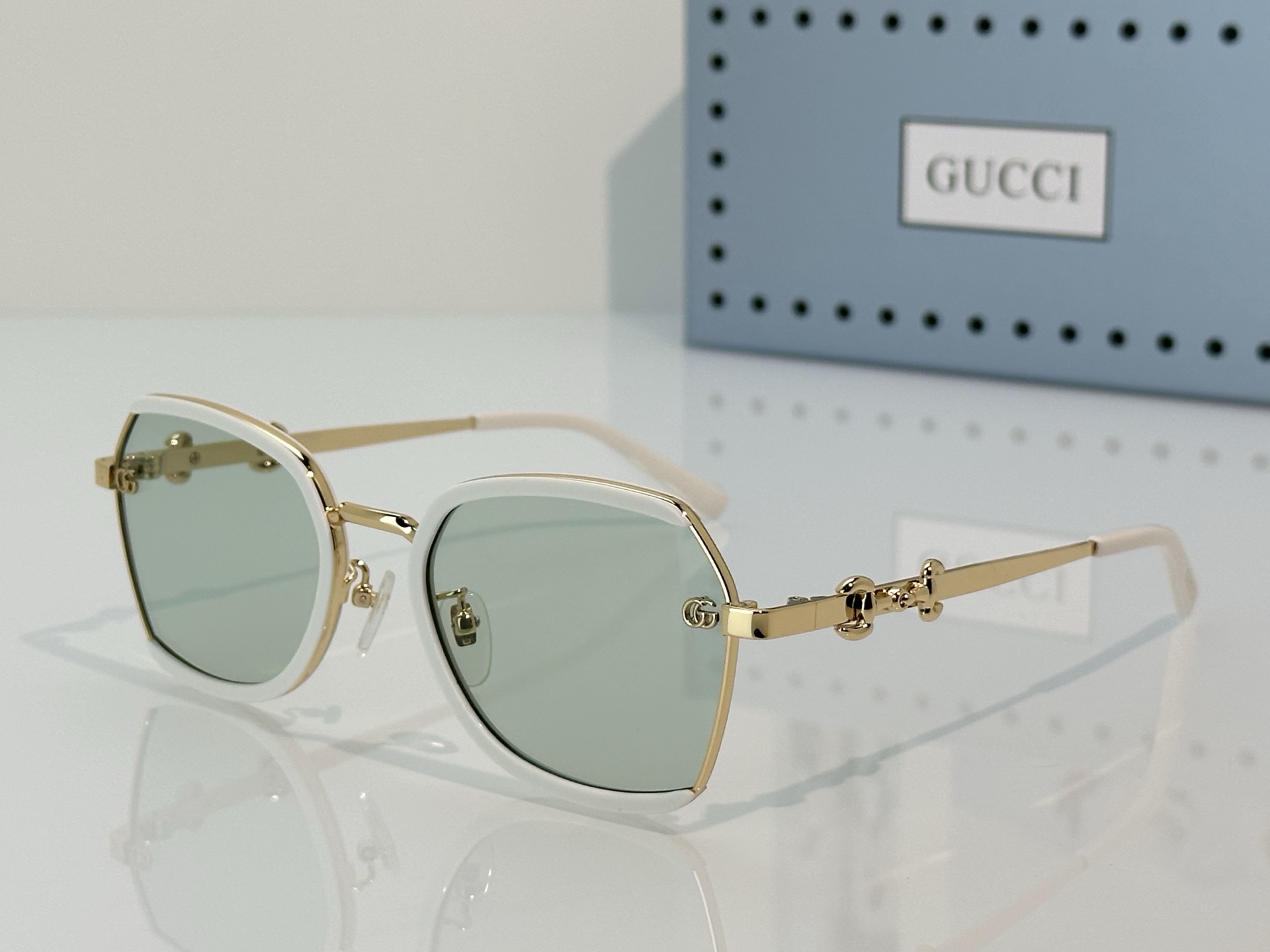 Gucci Gucc*