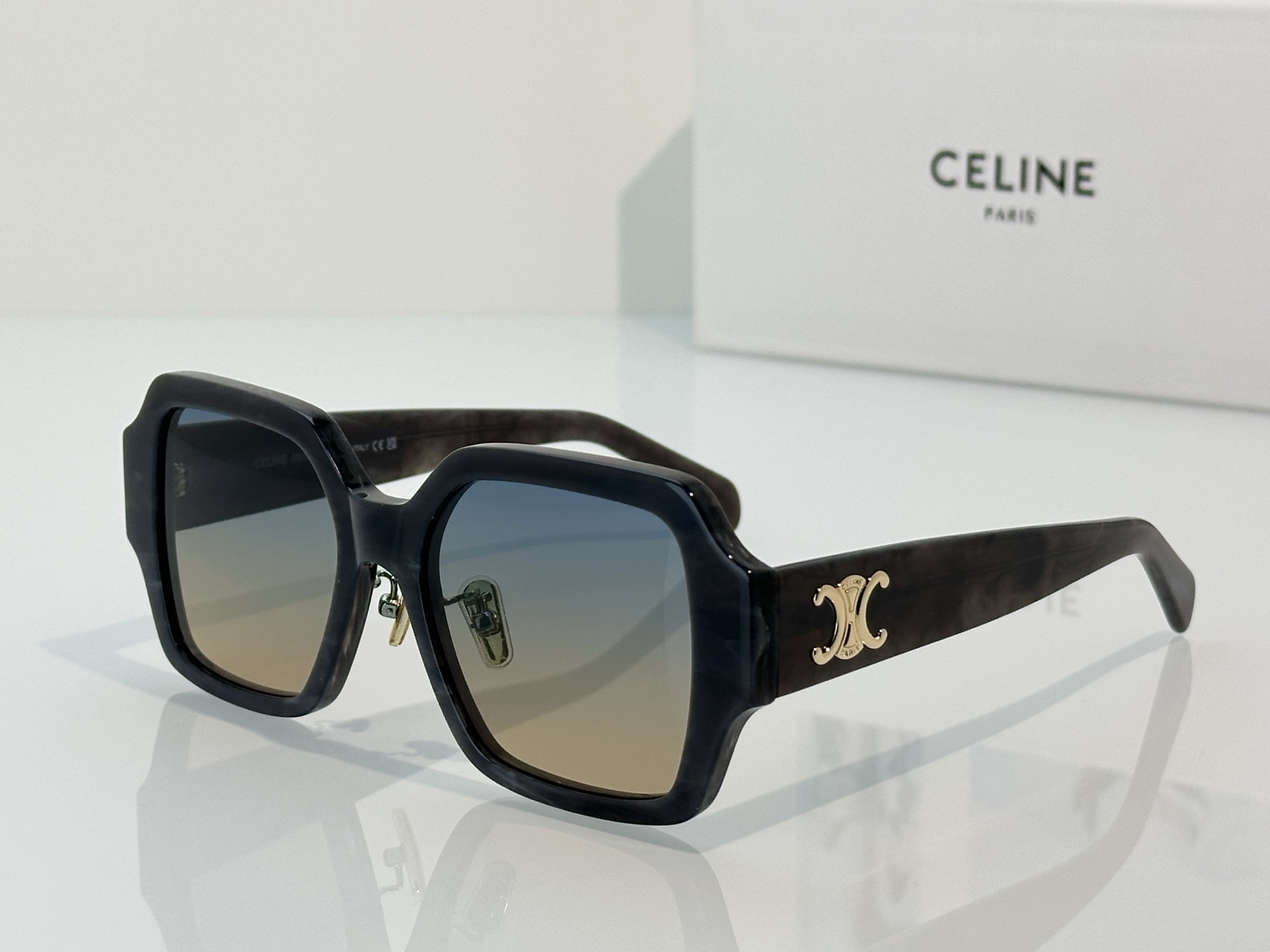 Celine Celin*