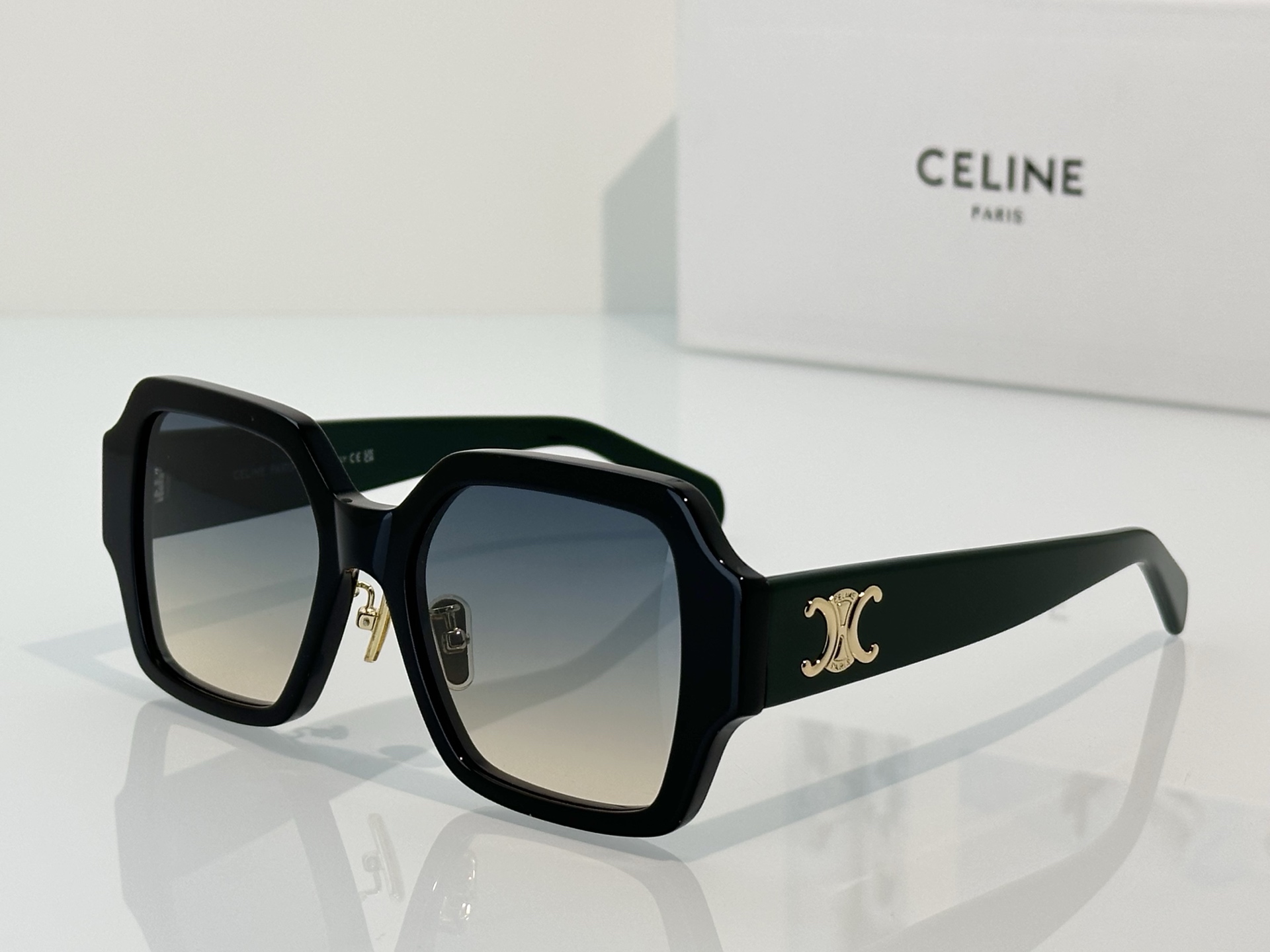 Celine Celin*