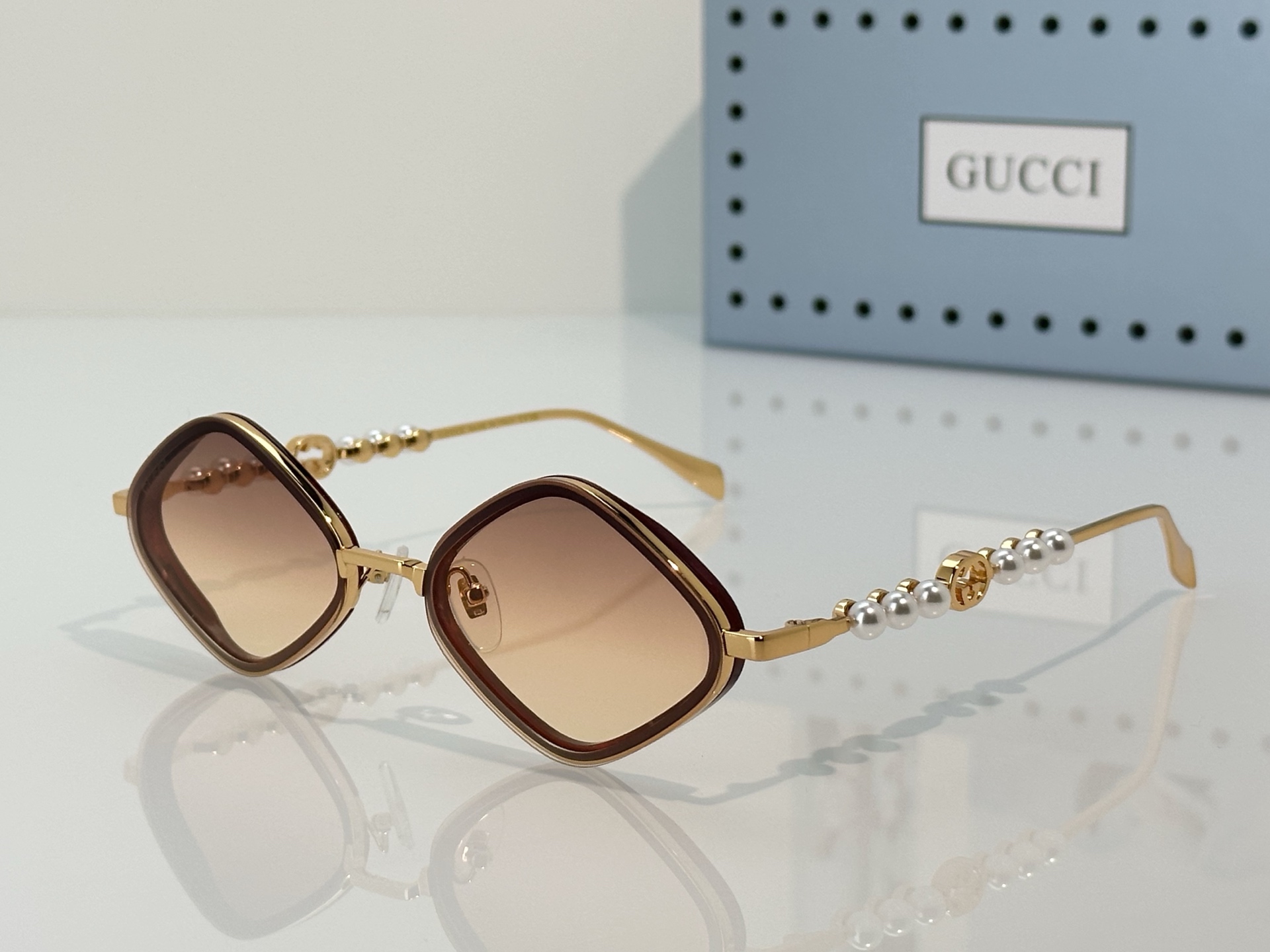 Gucci Gucc*