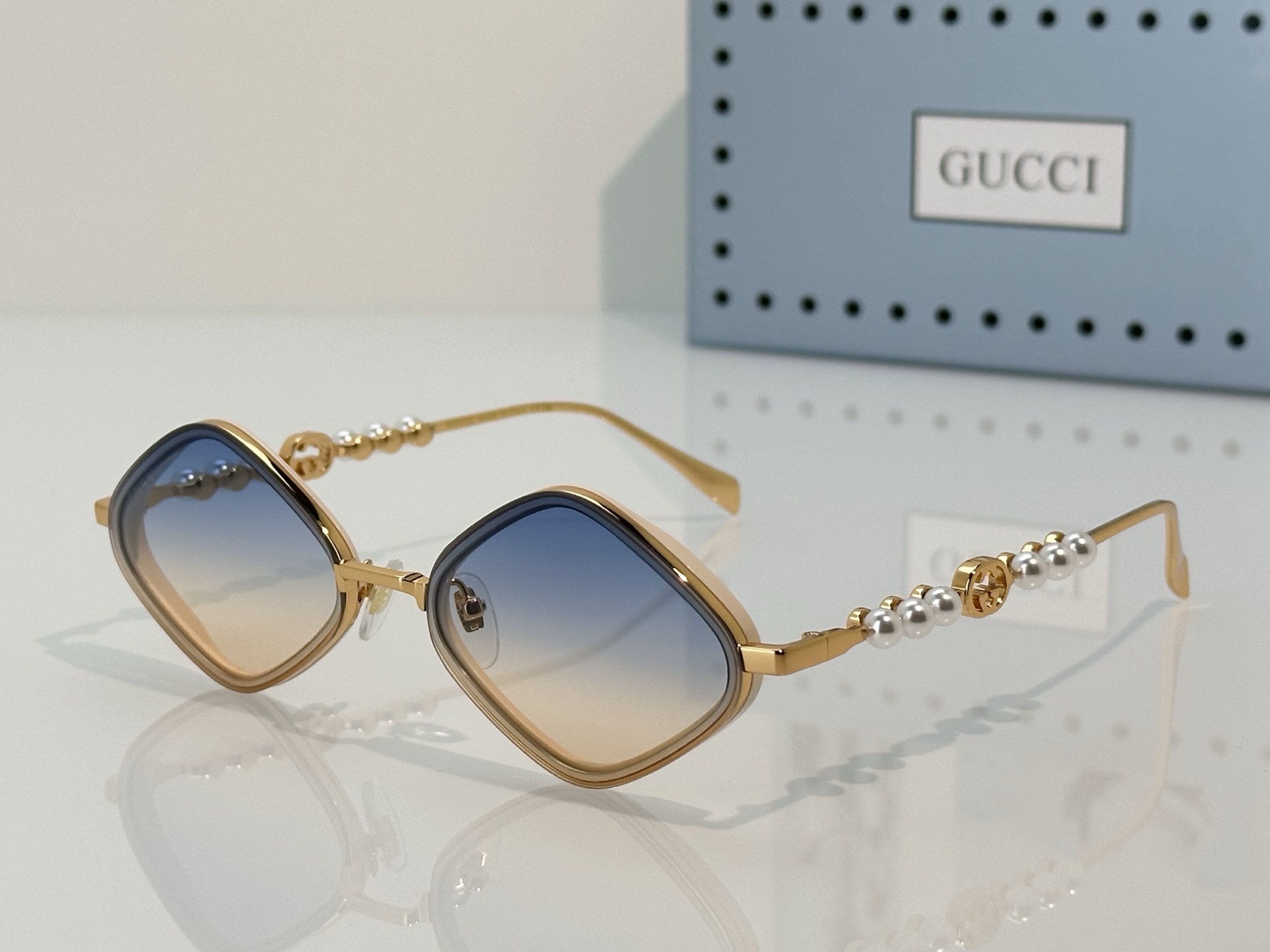 Gucci Gucc*