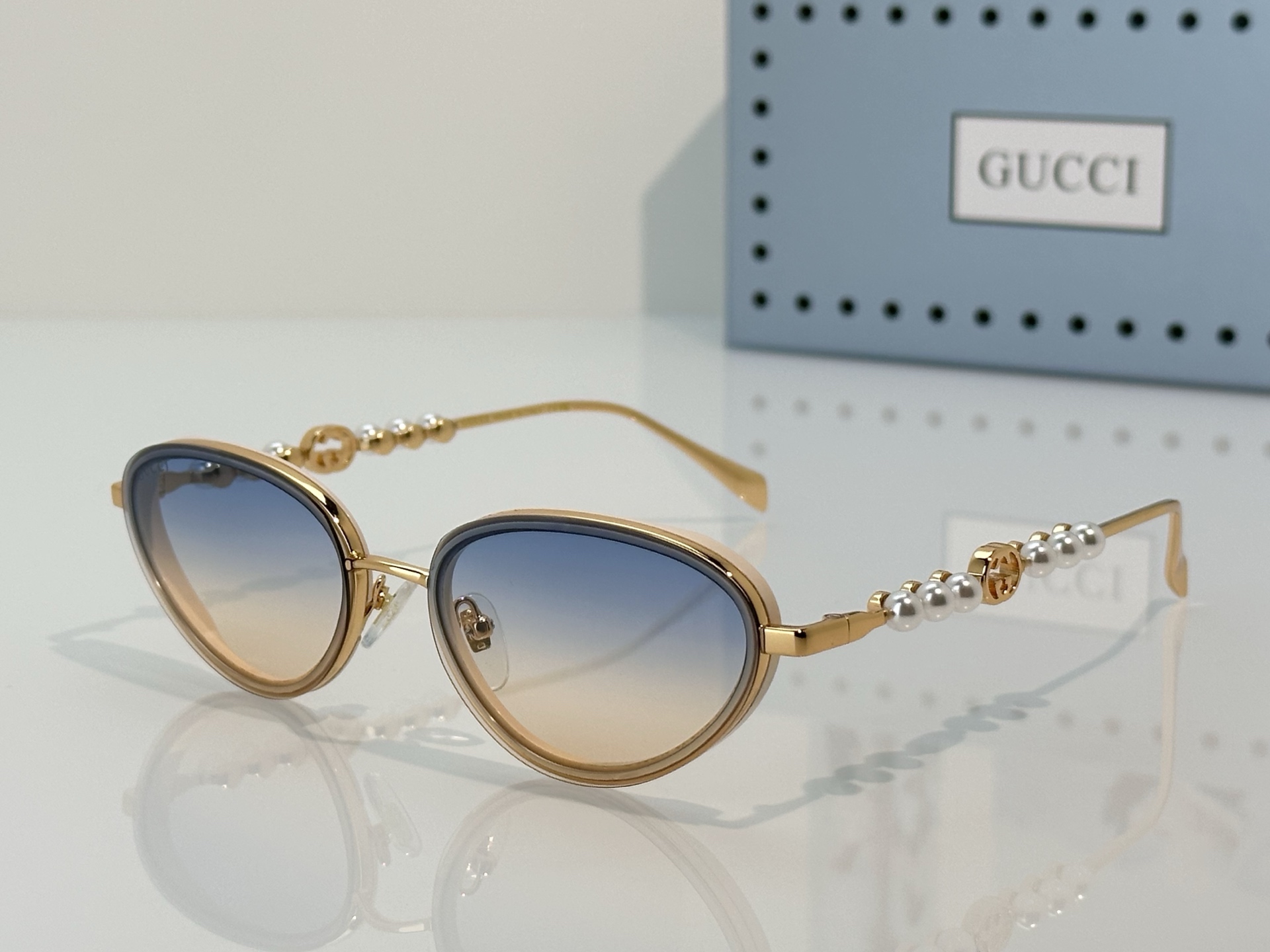 Gucci Gucc*