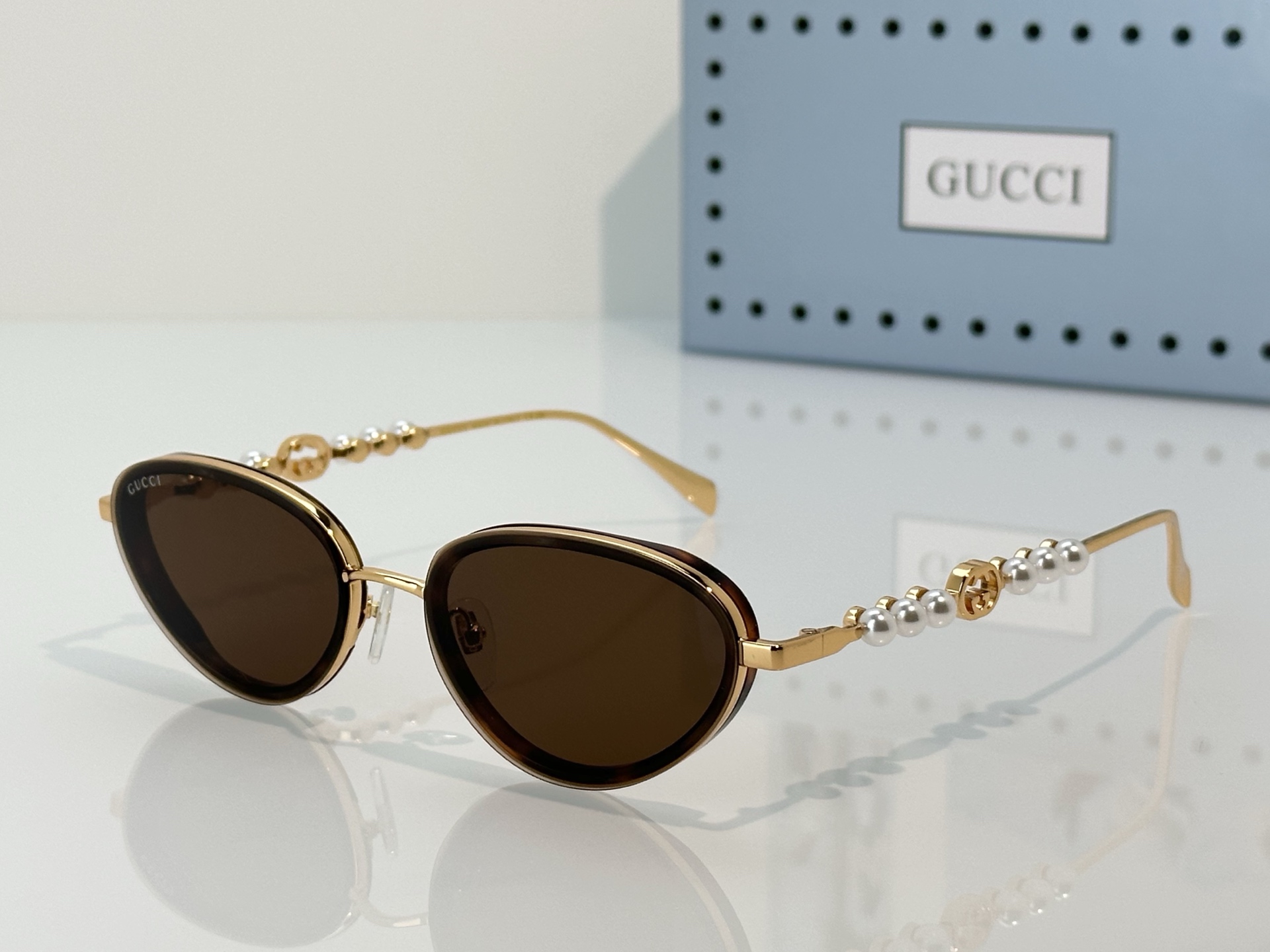 Gucci Gucc*