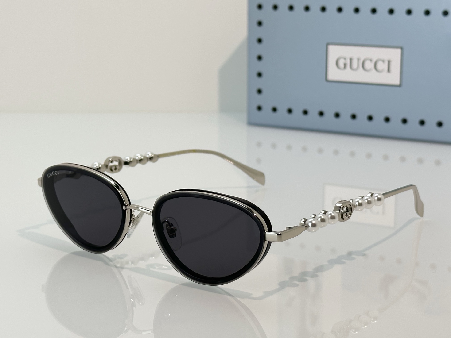 Gucci Gucc*