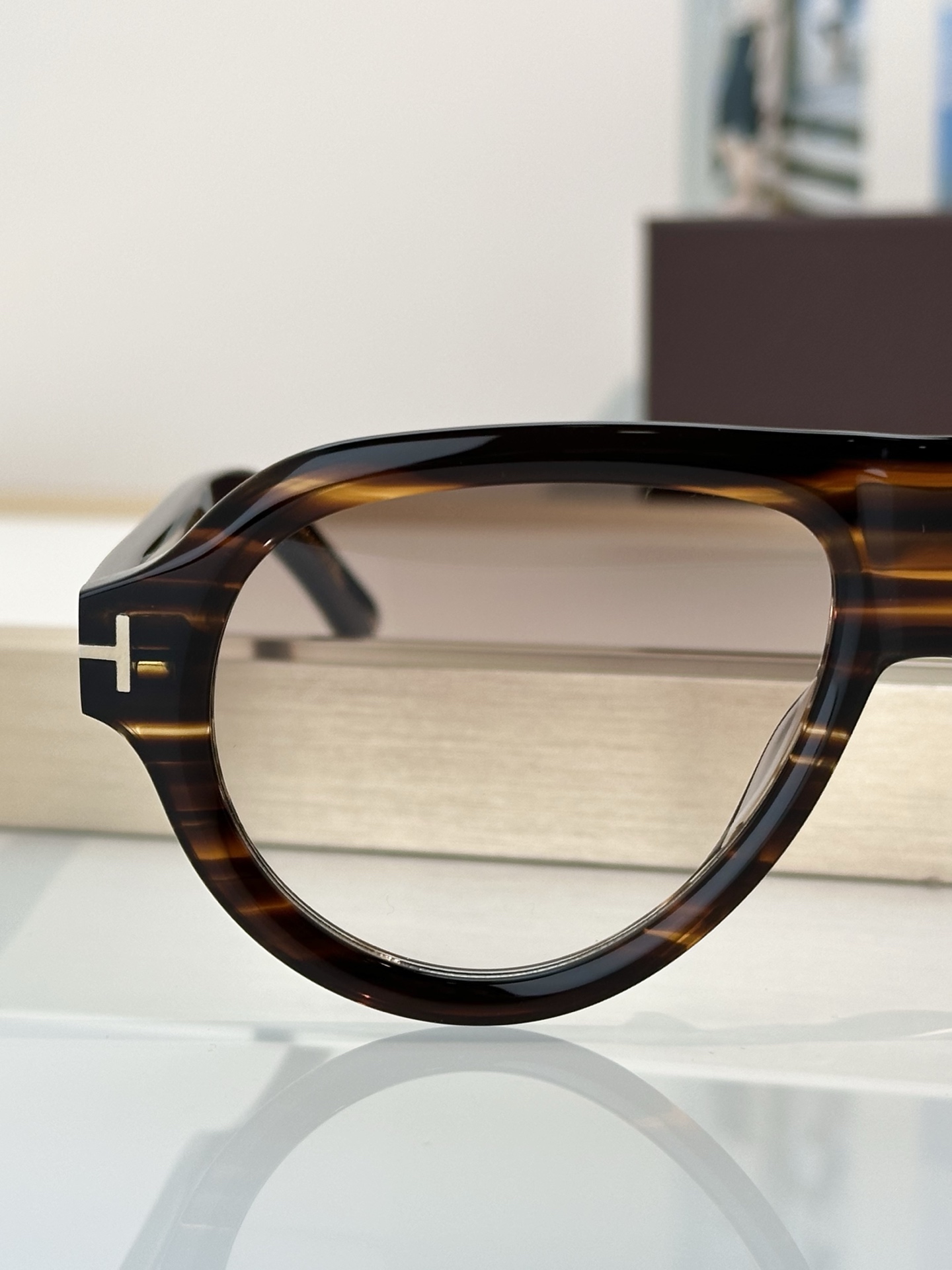 Designer Sunglasses TF1225