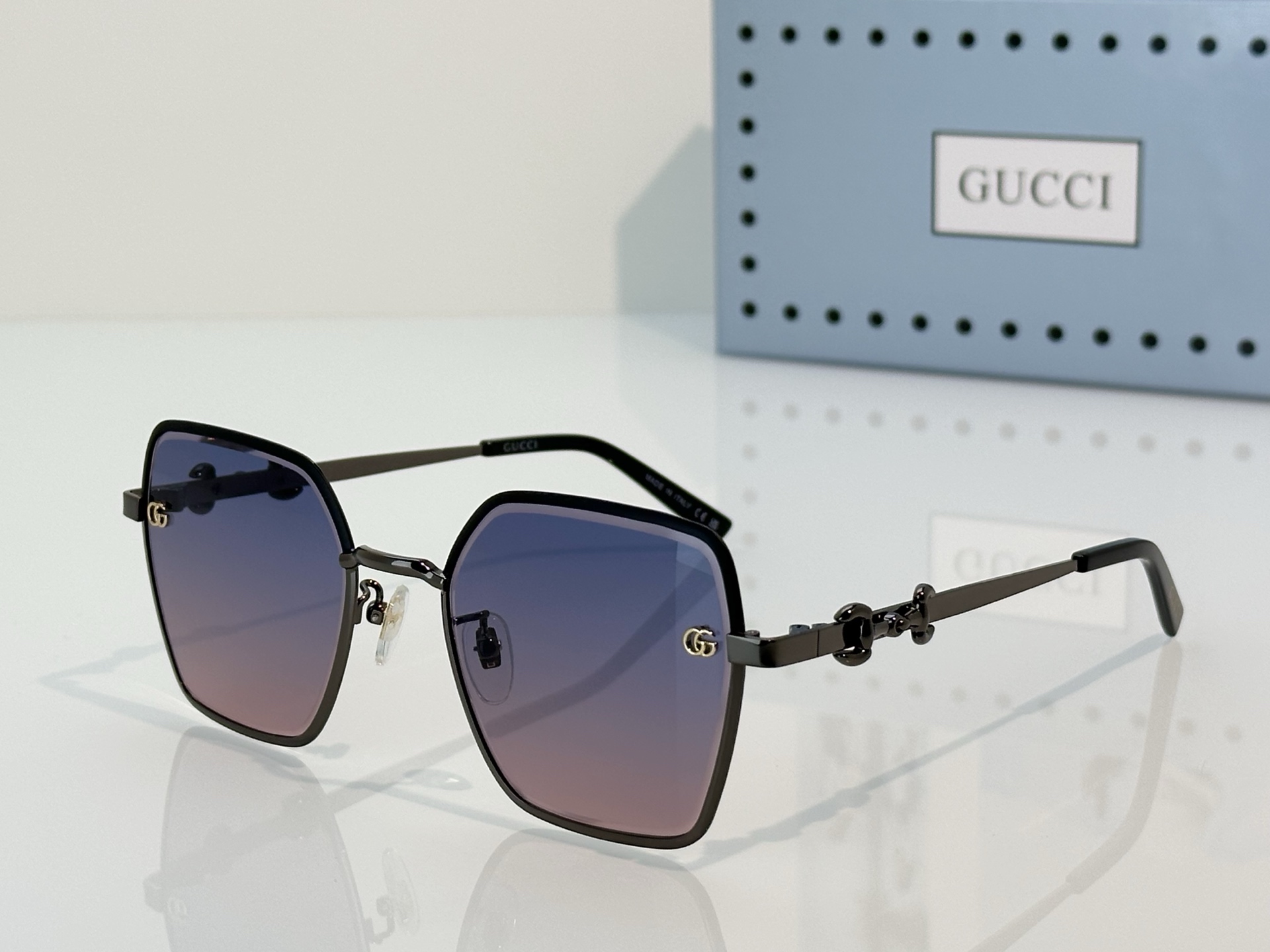 Gucci Gucc*