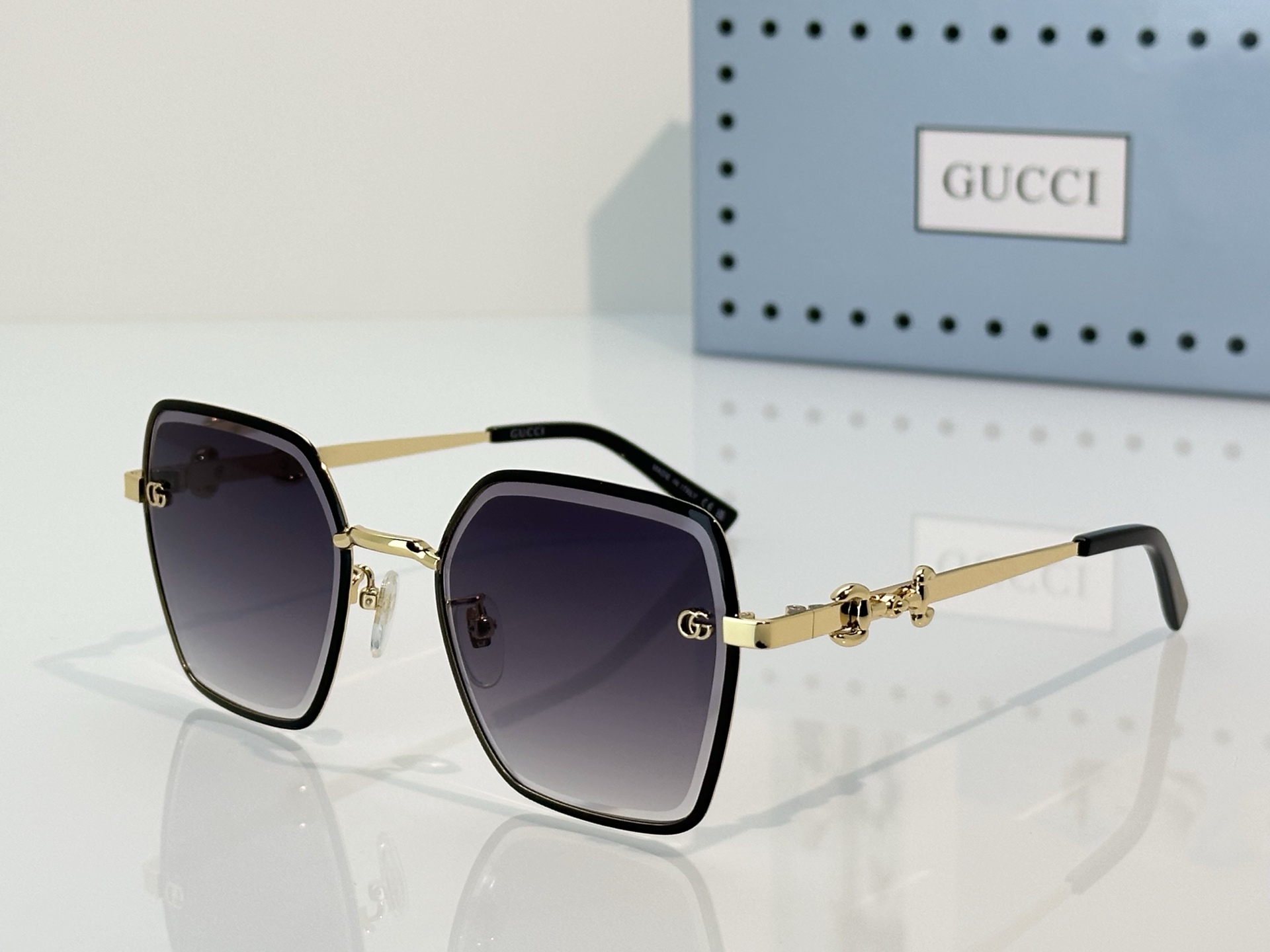 Gucci Gucc*