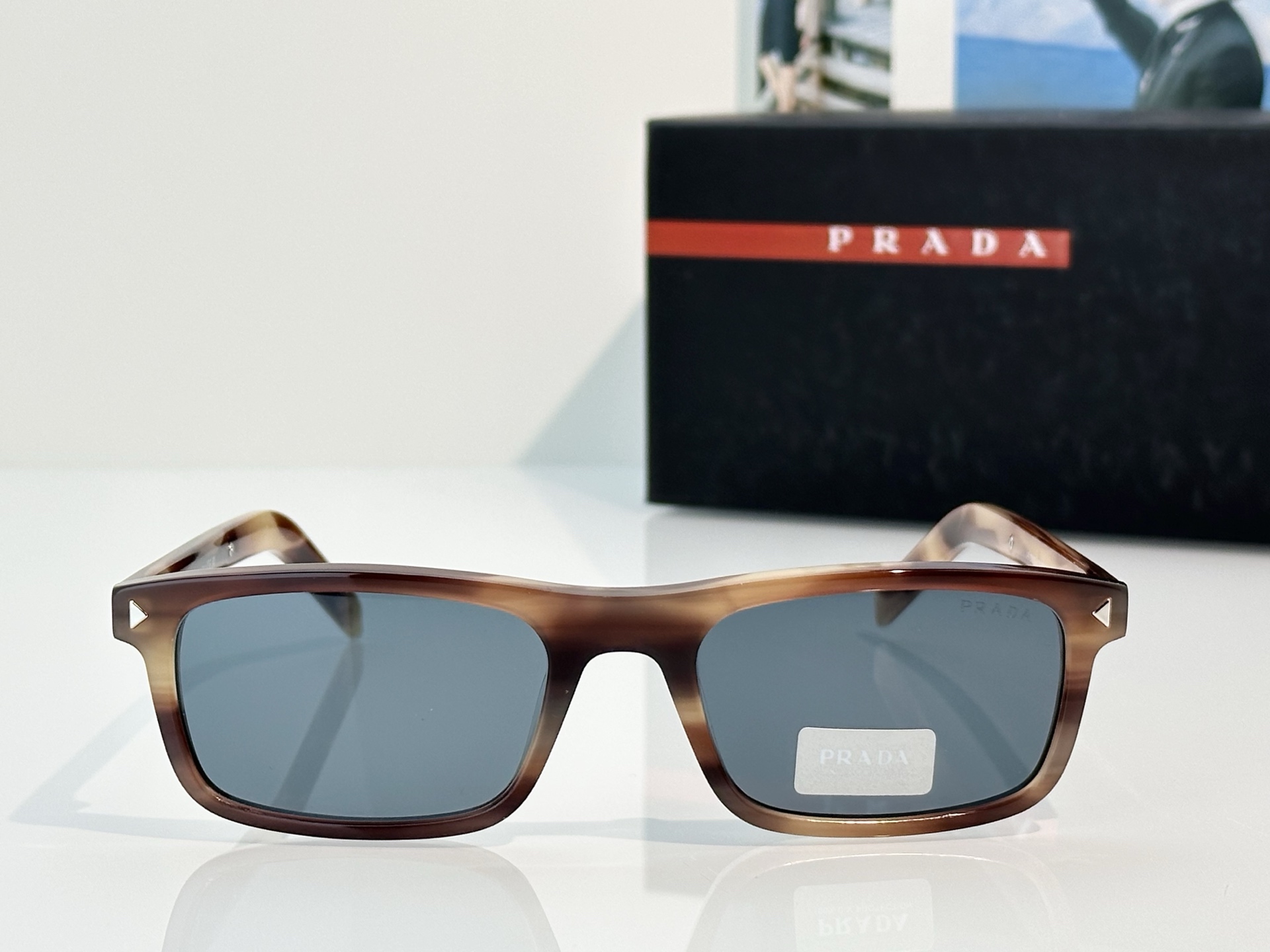 Prada Prad*